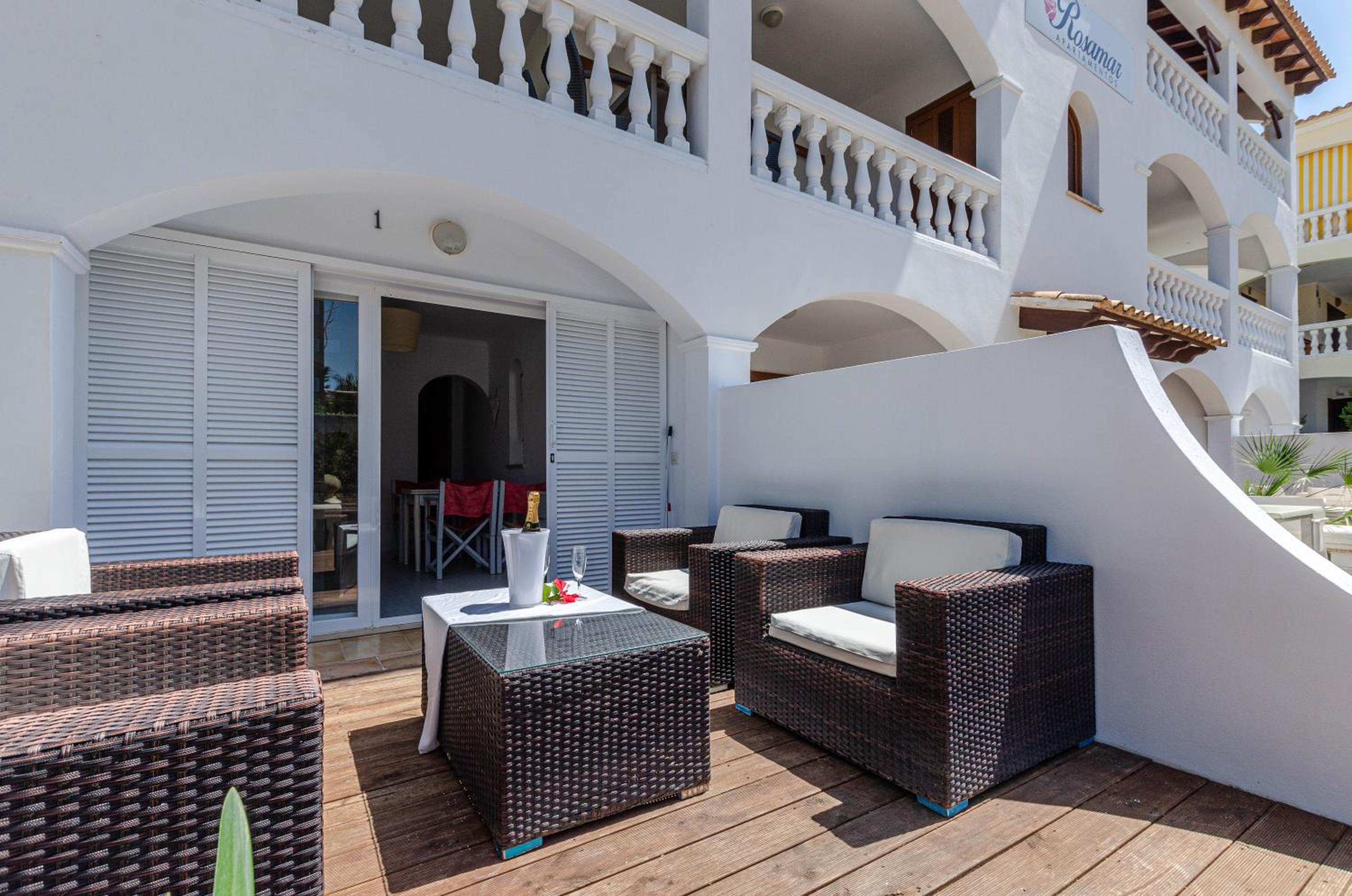 Rosamar Holidays Apartments