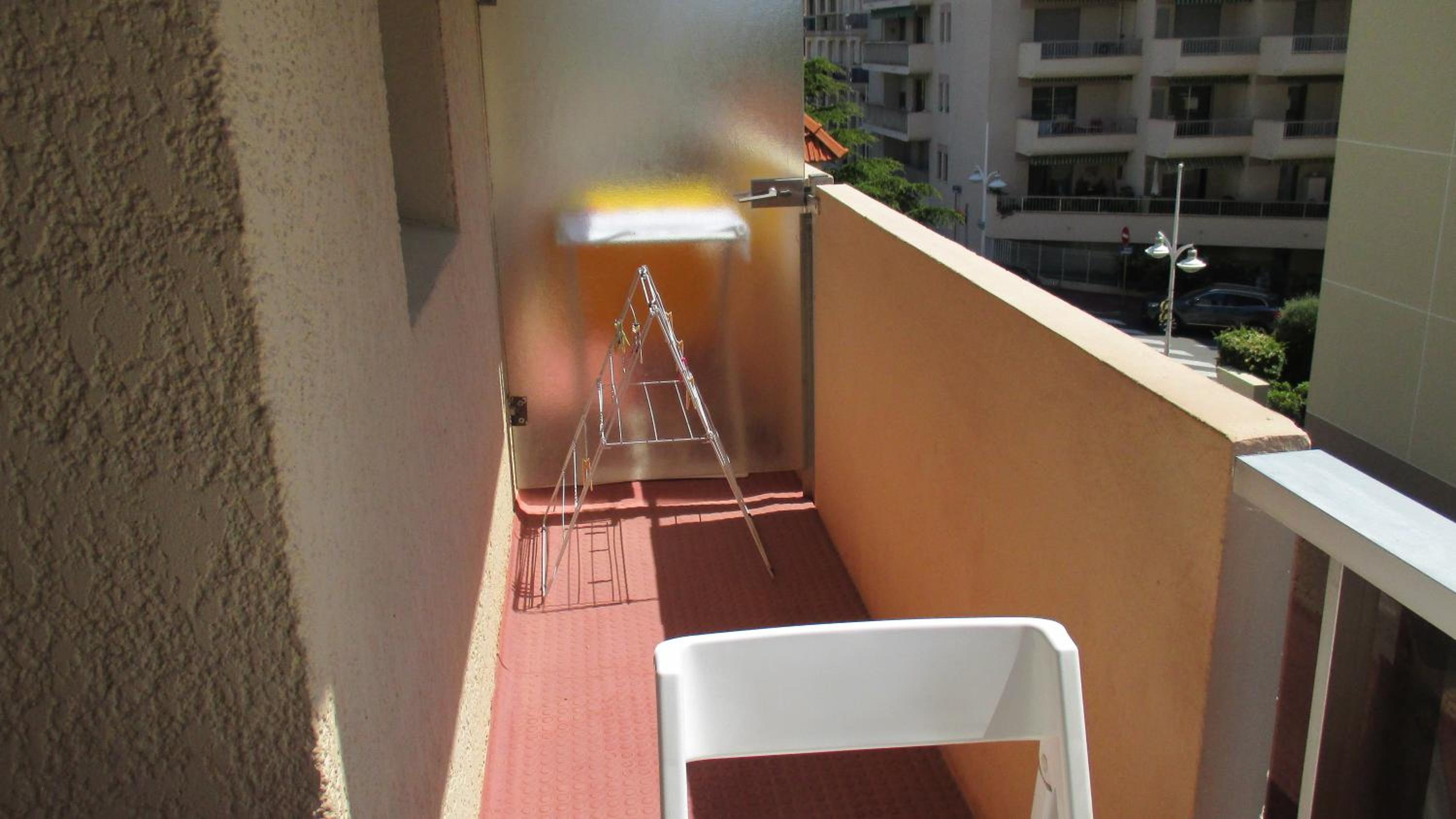 Promenade des Bains Apartment