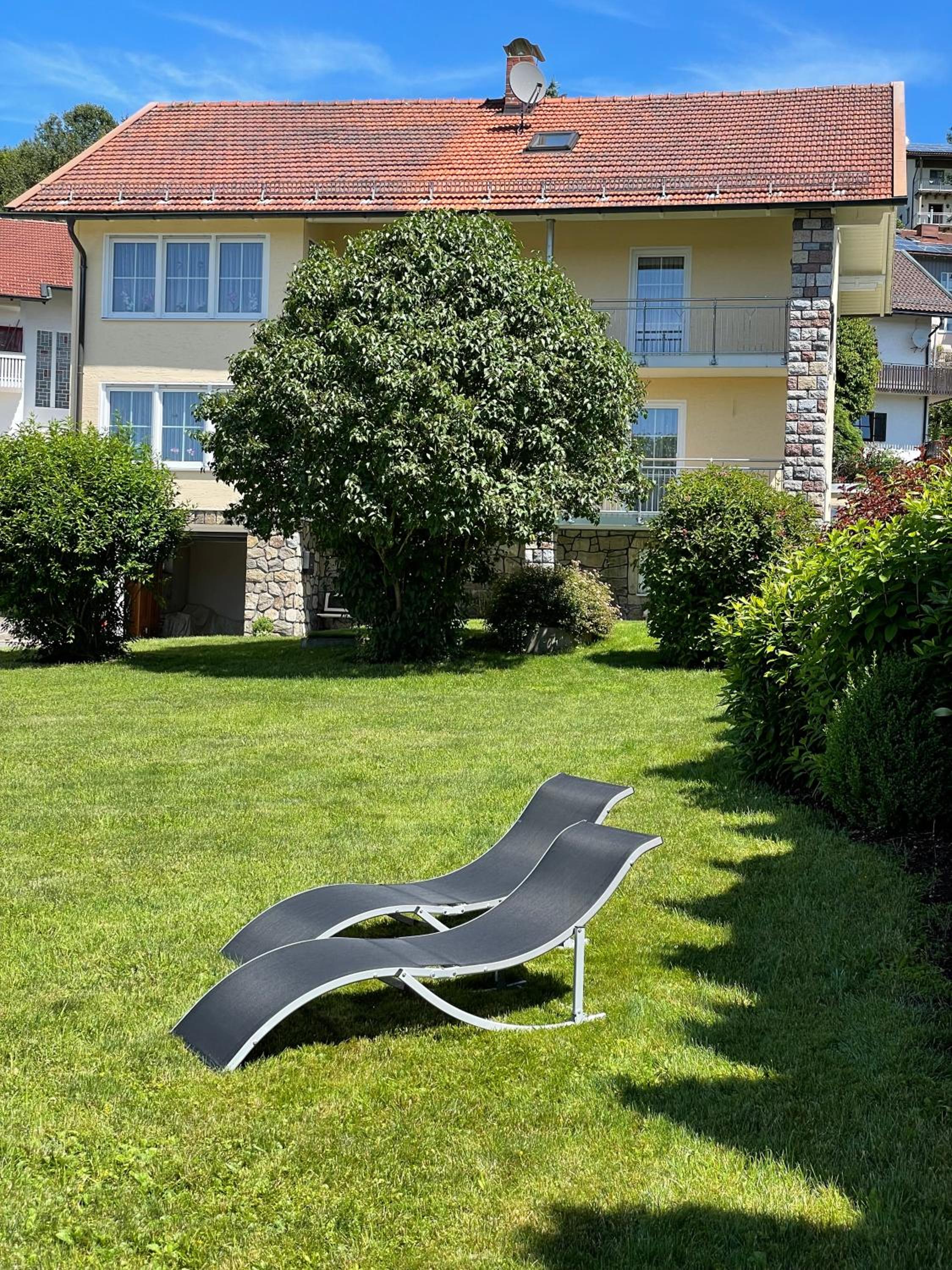 Haus Beate, FeWo im Bienenparadies view 4