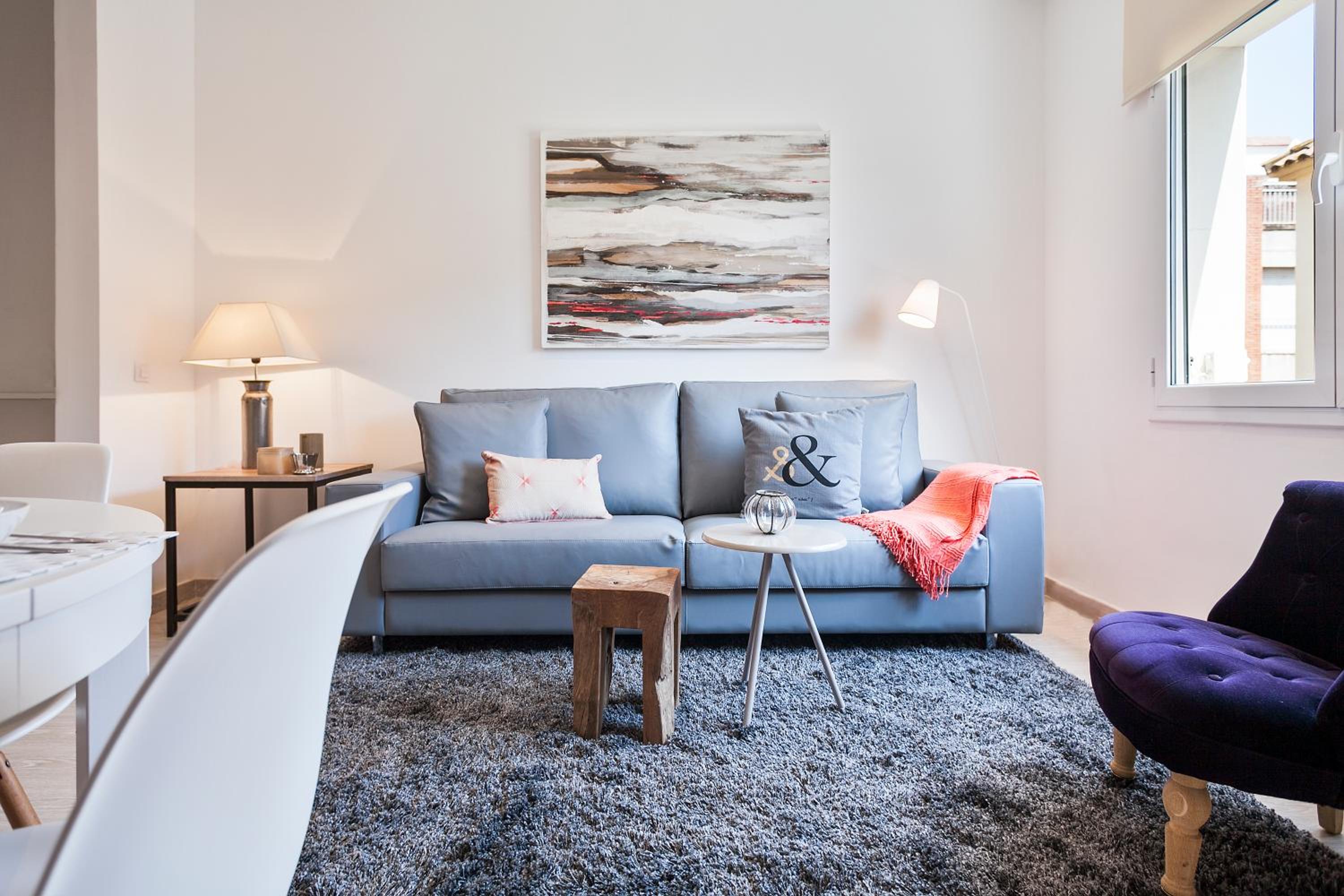 Charming & Quiet Park Guell Apartment