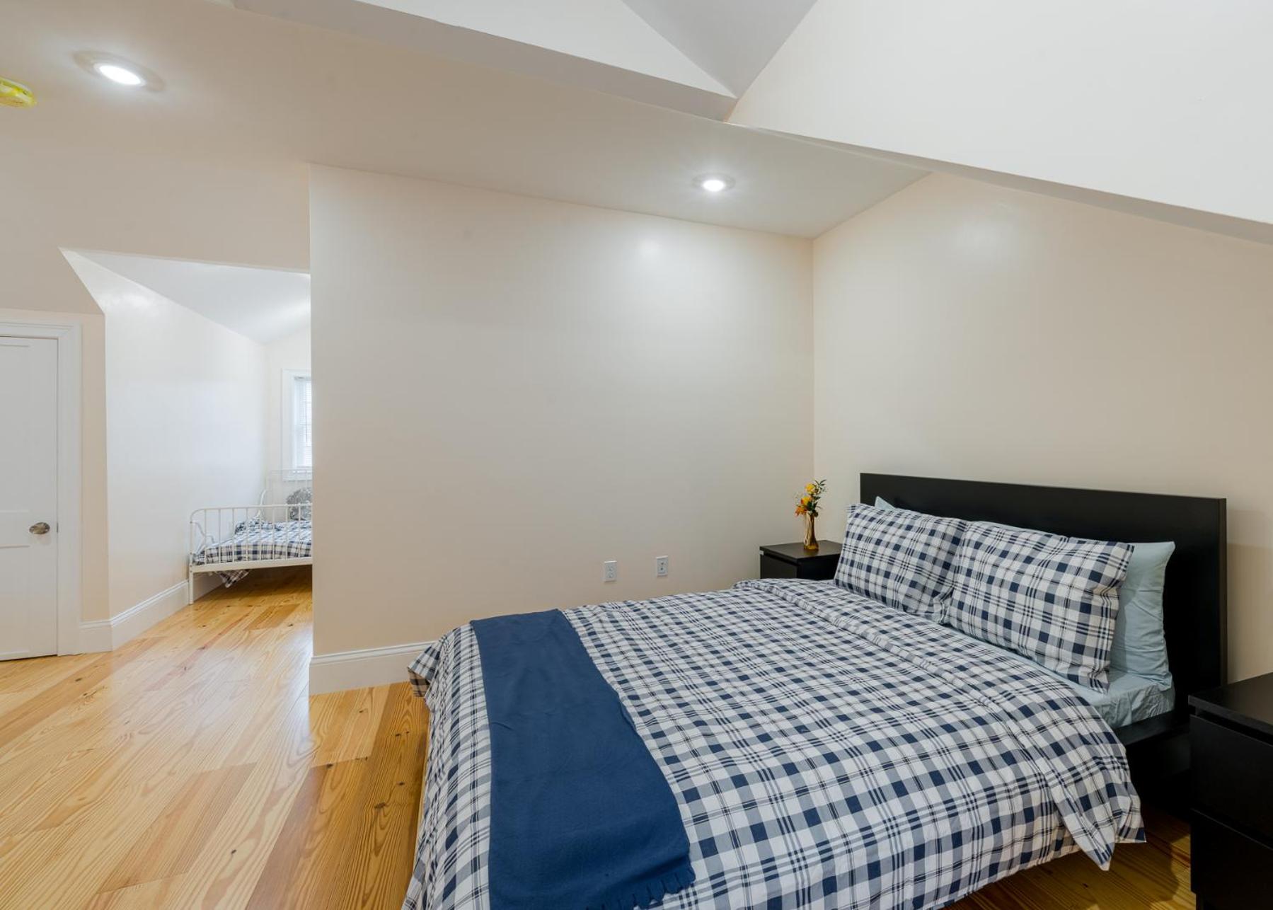 41 - 3BR Quincy - Lovely & Spacious Townhouse near Boston