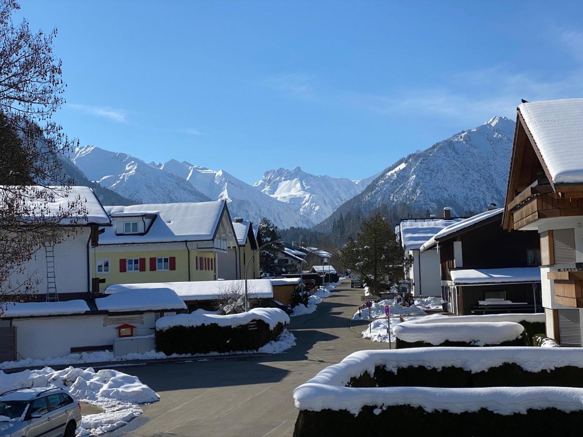 Alpenflair Ferienwohnung 229 Trettachlilie view 2