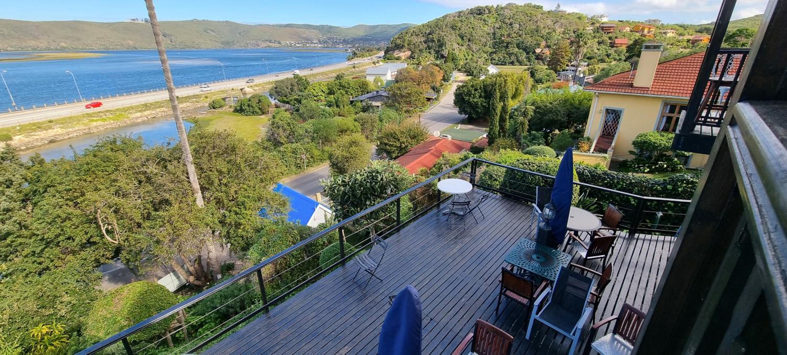 Lagoon Lodge