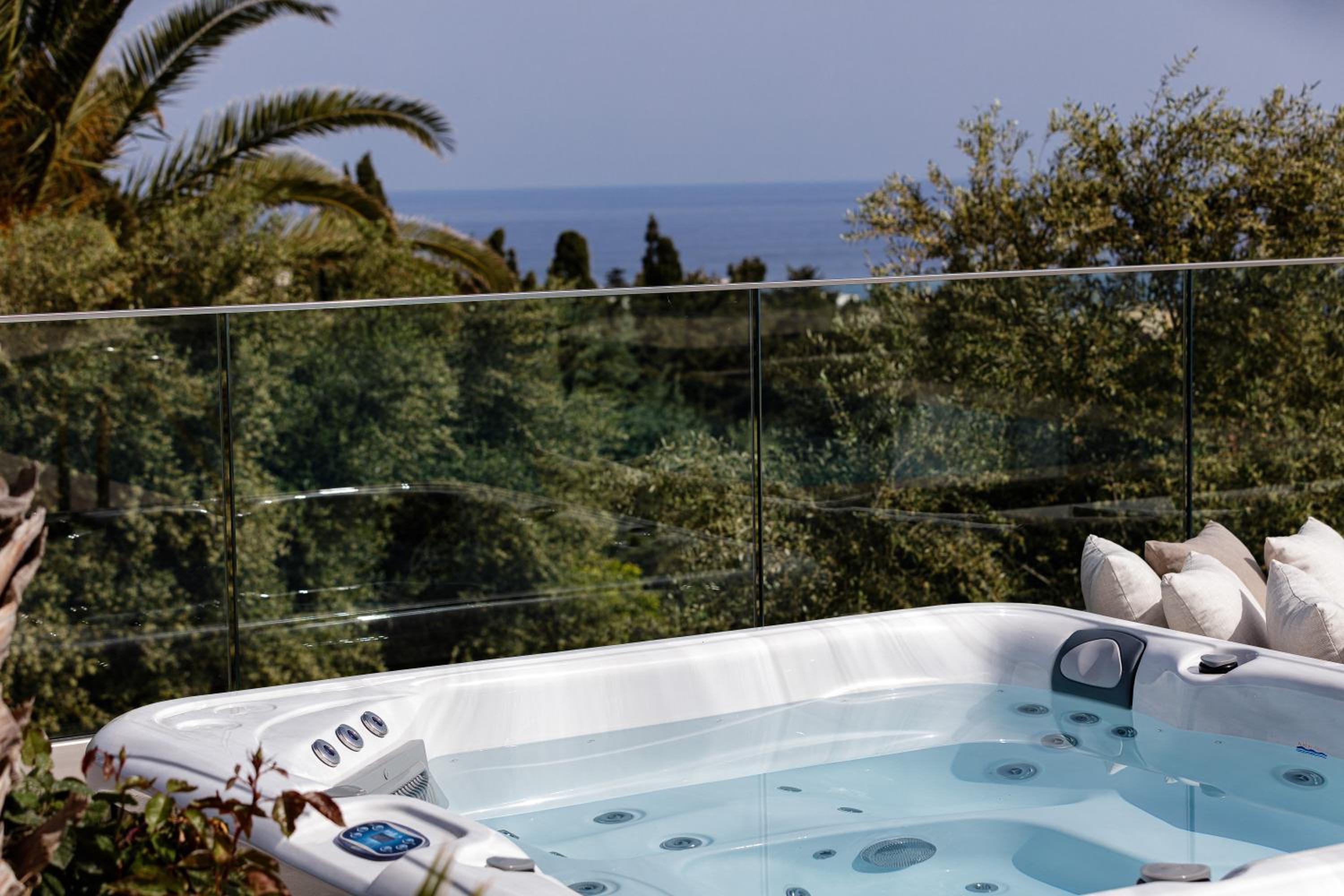 Alpha Estate & Spa photo 2
