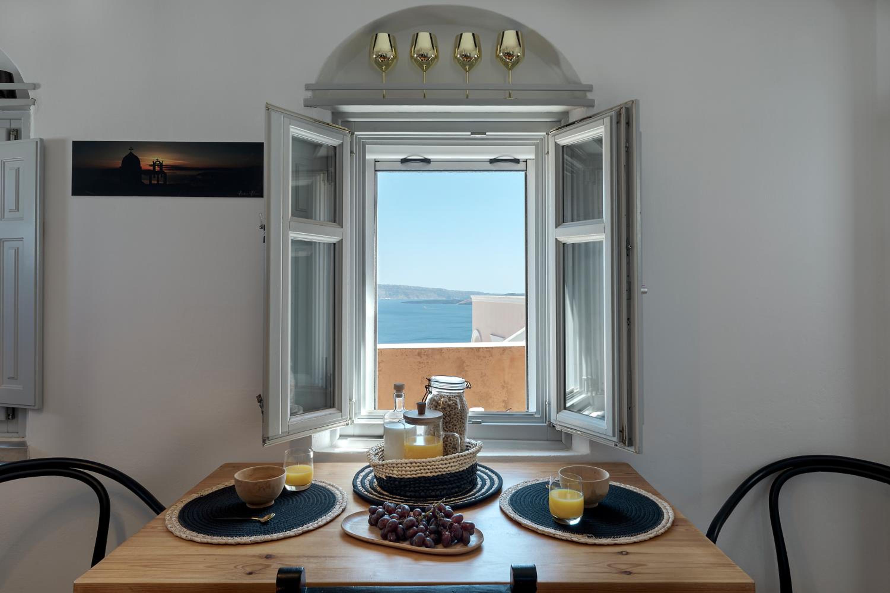 Villa Oasis Oia with Caldera View photo 3