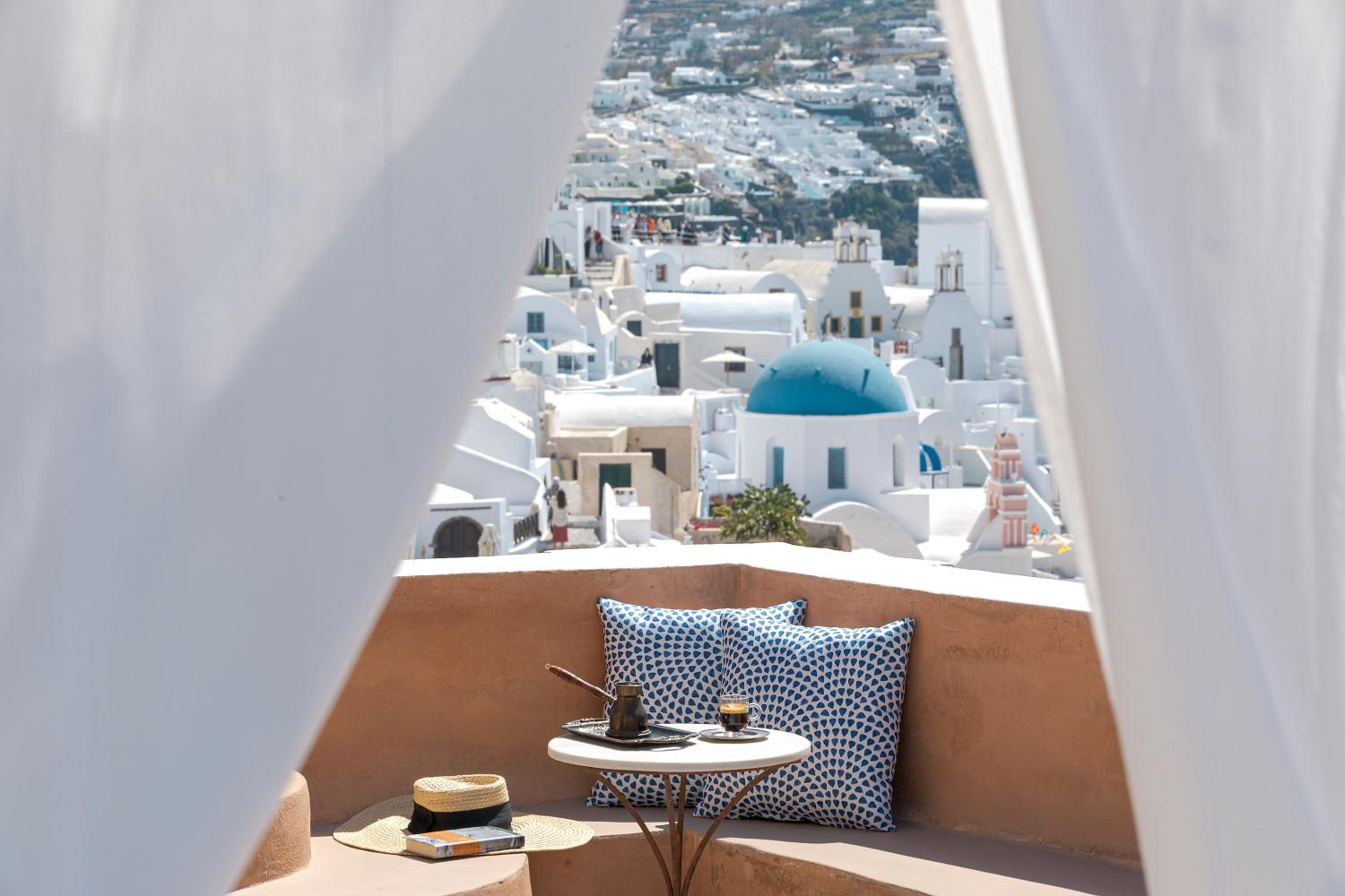 Villa Oasis Oia with Caldera View view 2