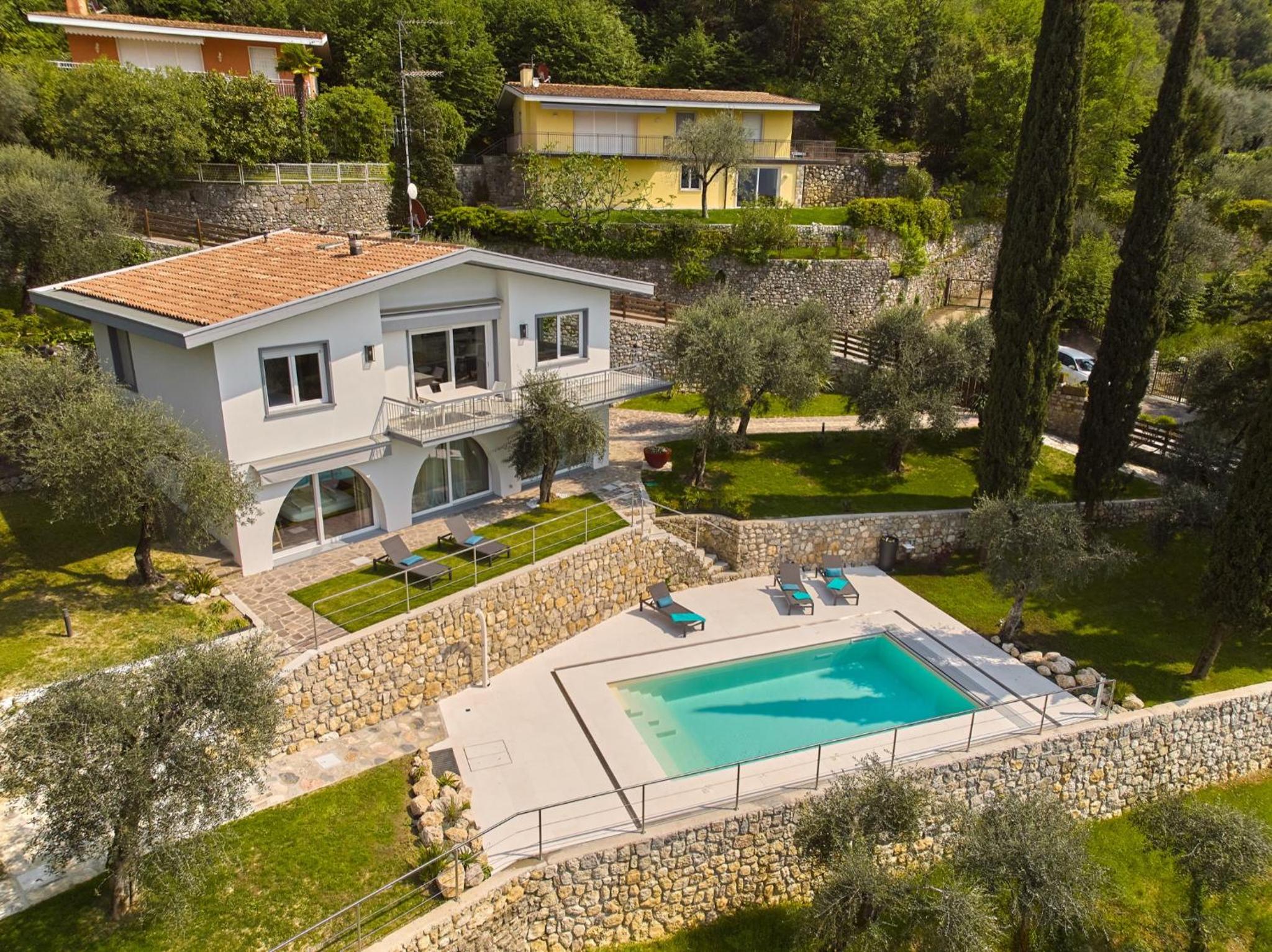 Villa Paier Relais & Pool view 2