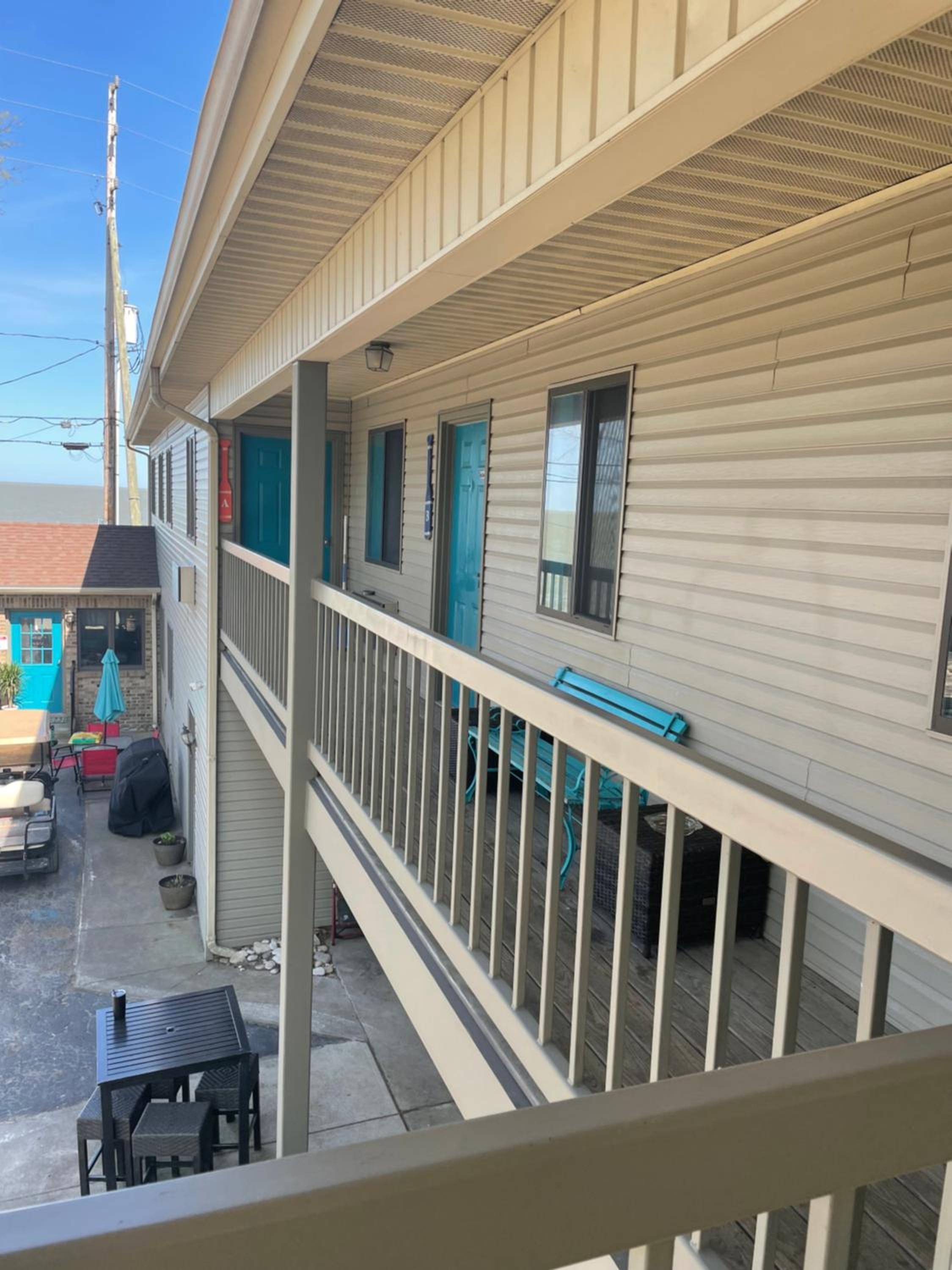 balcony