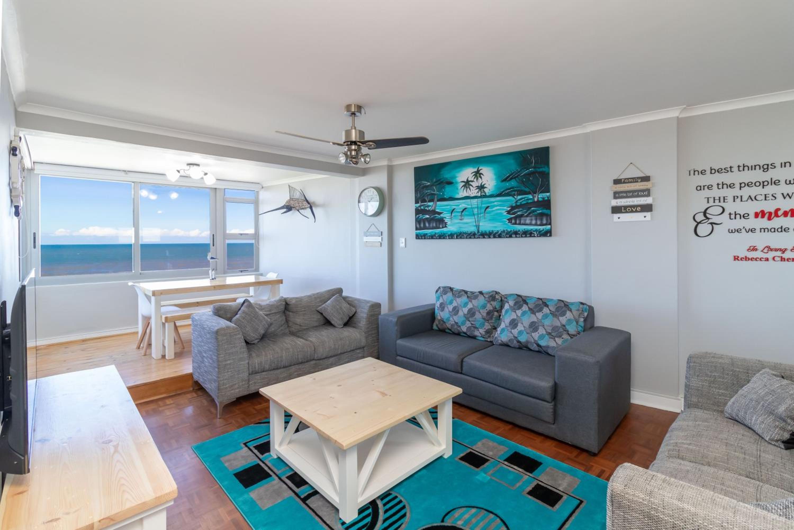 14 Warnerdoone Beachfront Apartment view 5