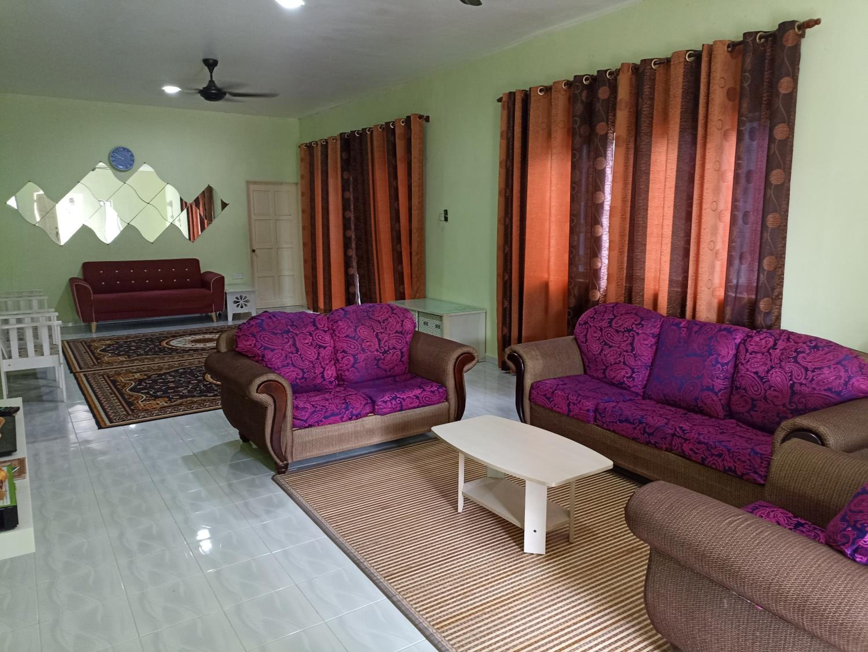 Hajjah Norma Homestay view 2