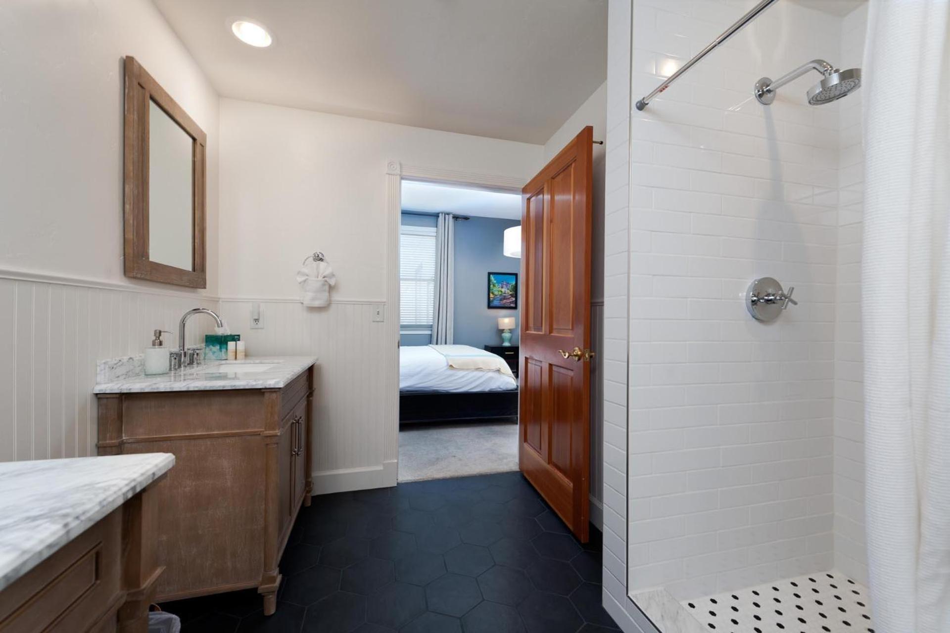Mears House Unit 1A view 5