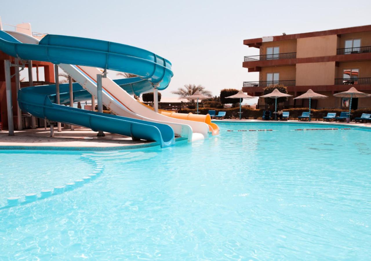 Retal View Resort El Sokhna Aqua Park