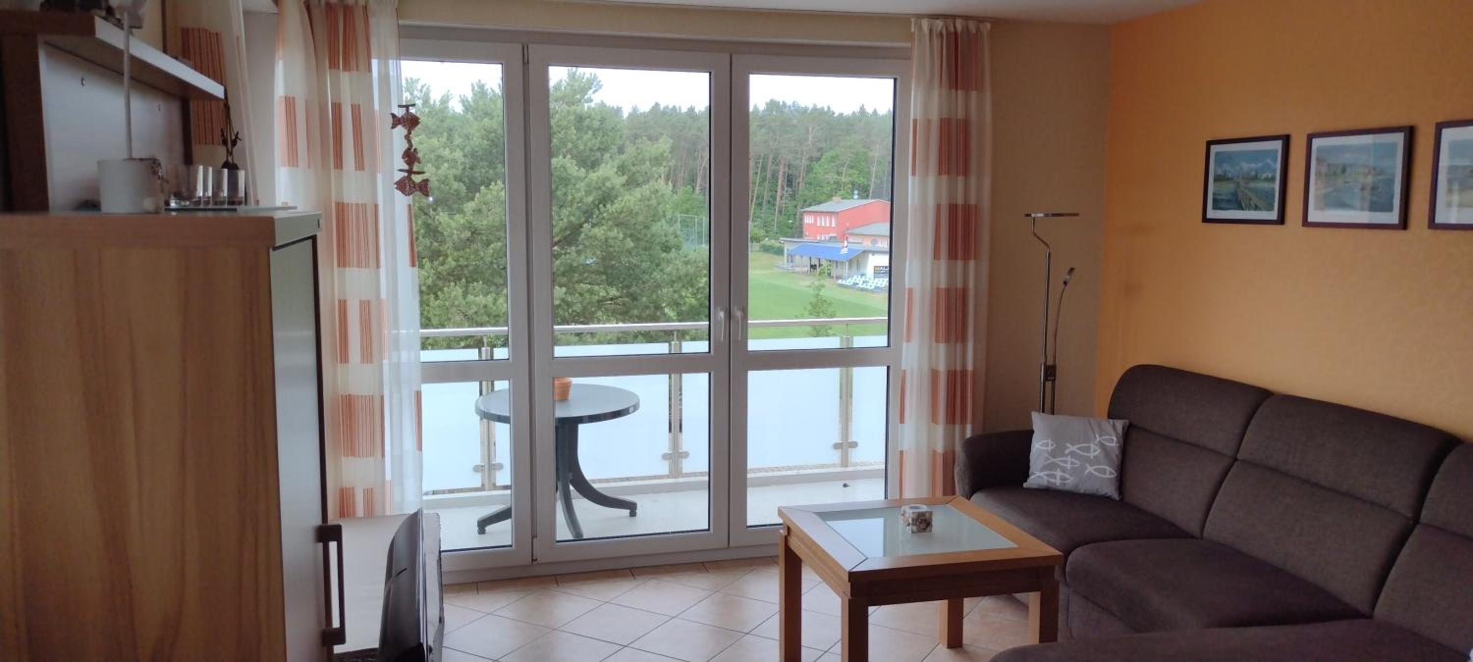 moderne 3-Raum Ferienwohnung Strandmöwe mit Panoramafenster view 3