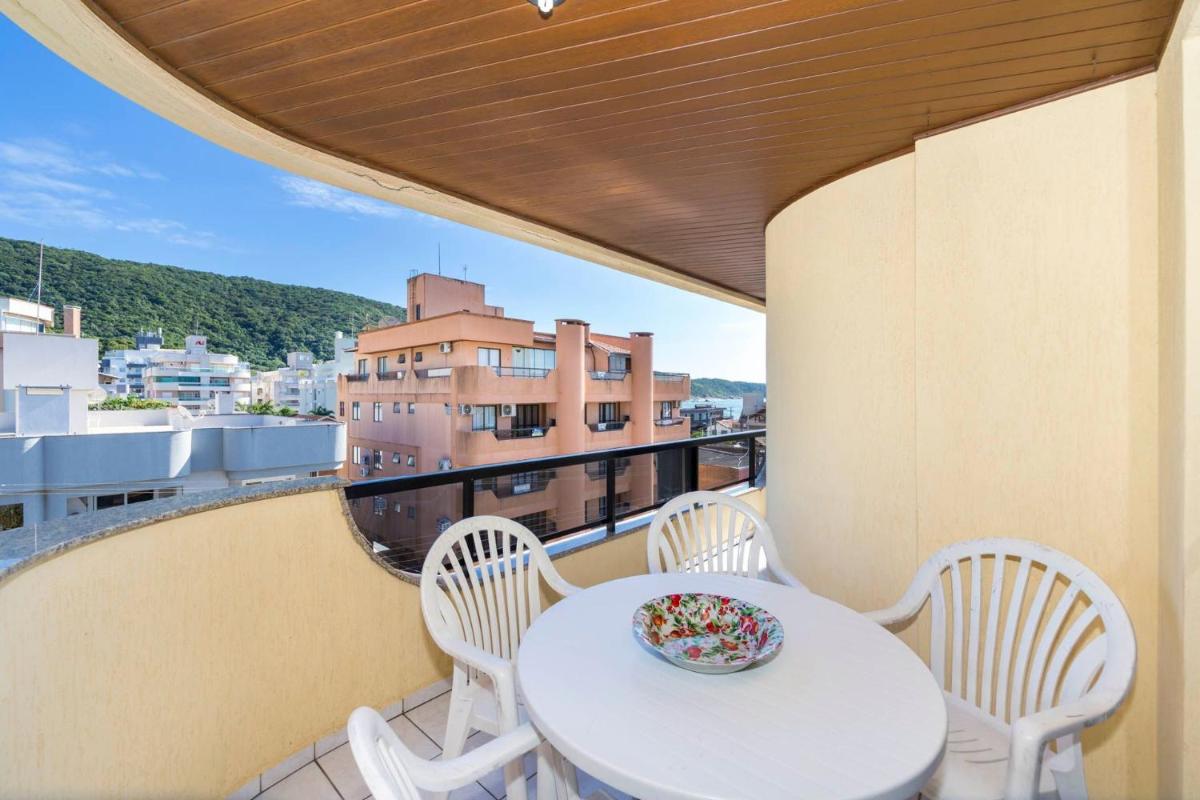 301M - Excelente apartamento 2 quartos com Vista ao Mar, para até 5 pessoas próximo à Praia de Bombas - SC view 4