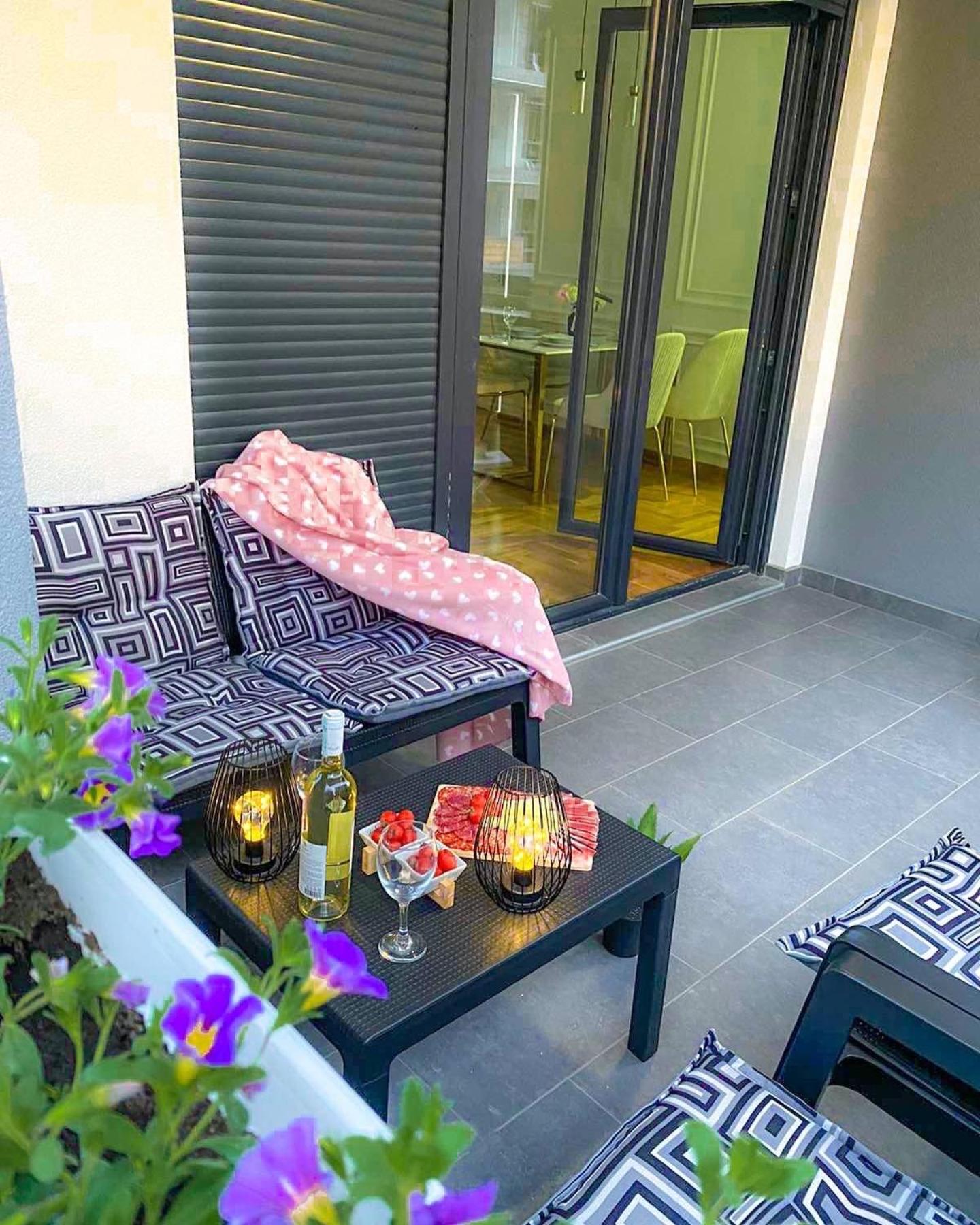 balance & terrace