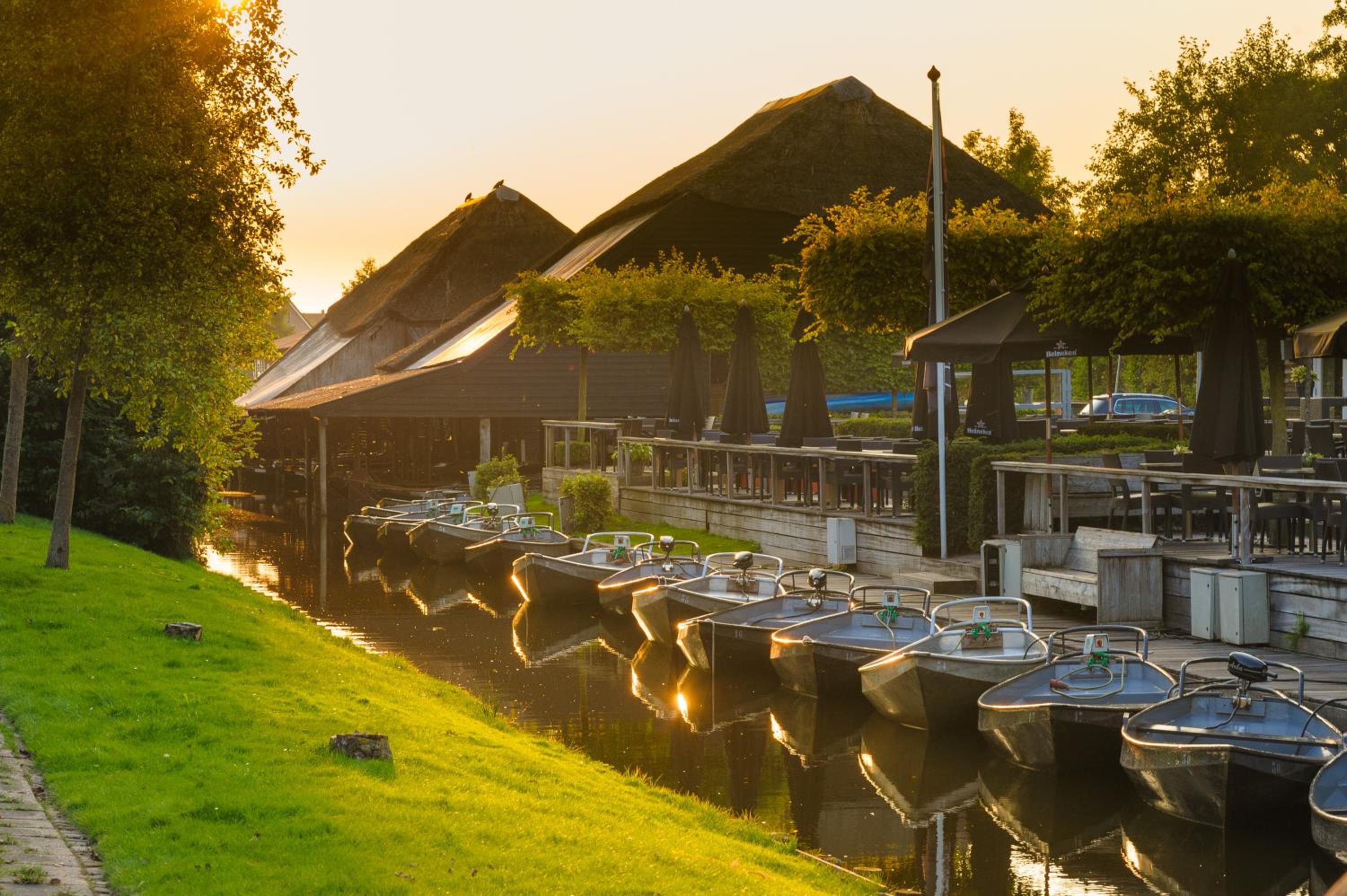 Waterresort Bodelaeke Giethoorn