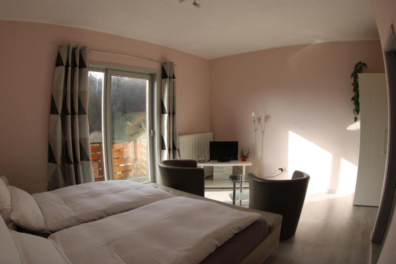 Hotel-Pension Waldhaus