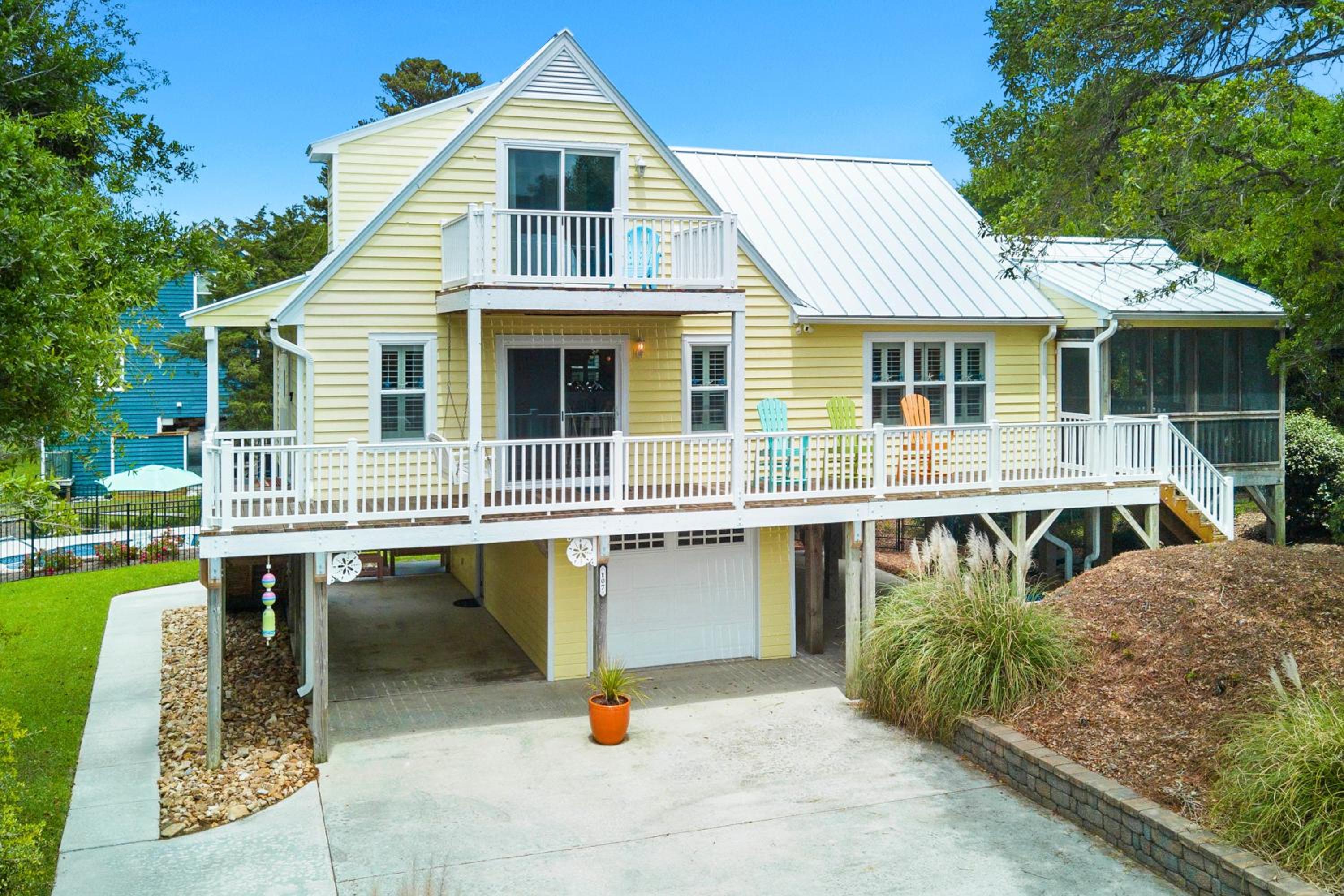 The Emerald Owl House - Peaceful Emerald Isle Beach House w/ Luxurious Heated Pool!