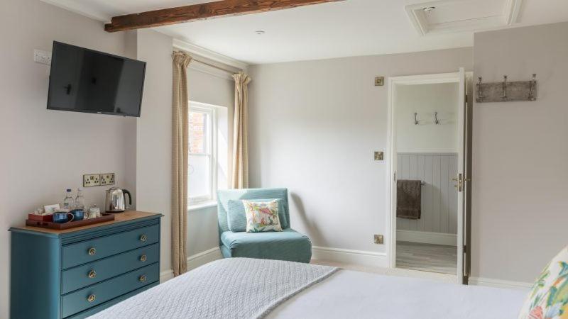 Wareham Vacations - The Bear Hotel - Property Image 4