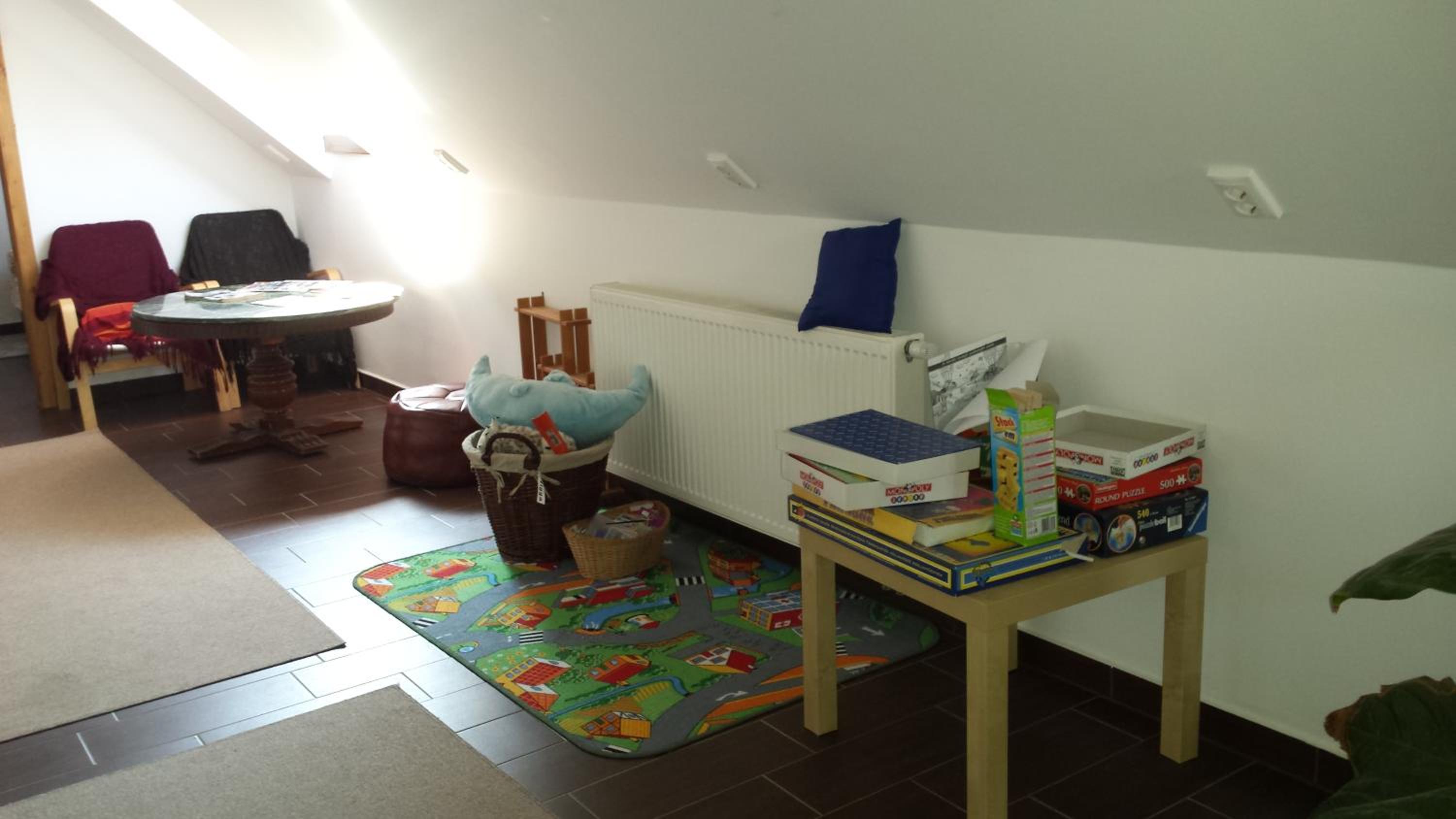Photo 9