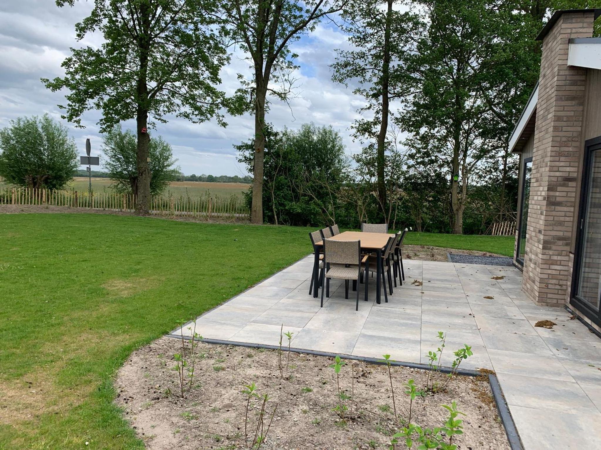 Nieuw! 6-persoons chalet aan het Veluwemeer dichtbij Harderwijk, Amersfoort en Zwolle view 2
