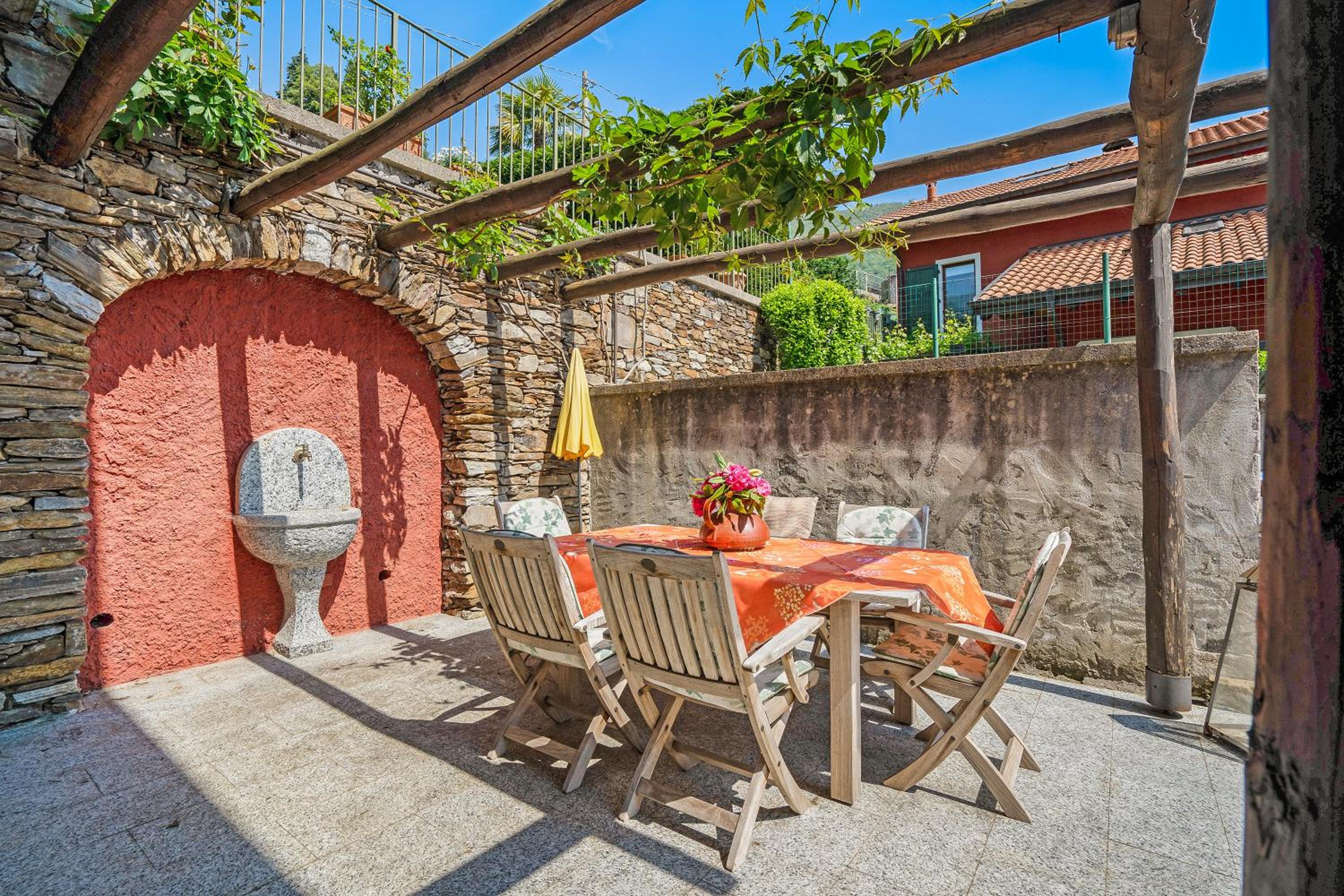 Casa Marina en Mergozzo — balance & terrace