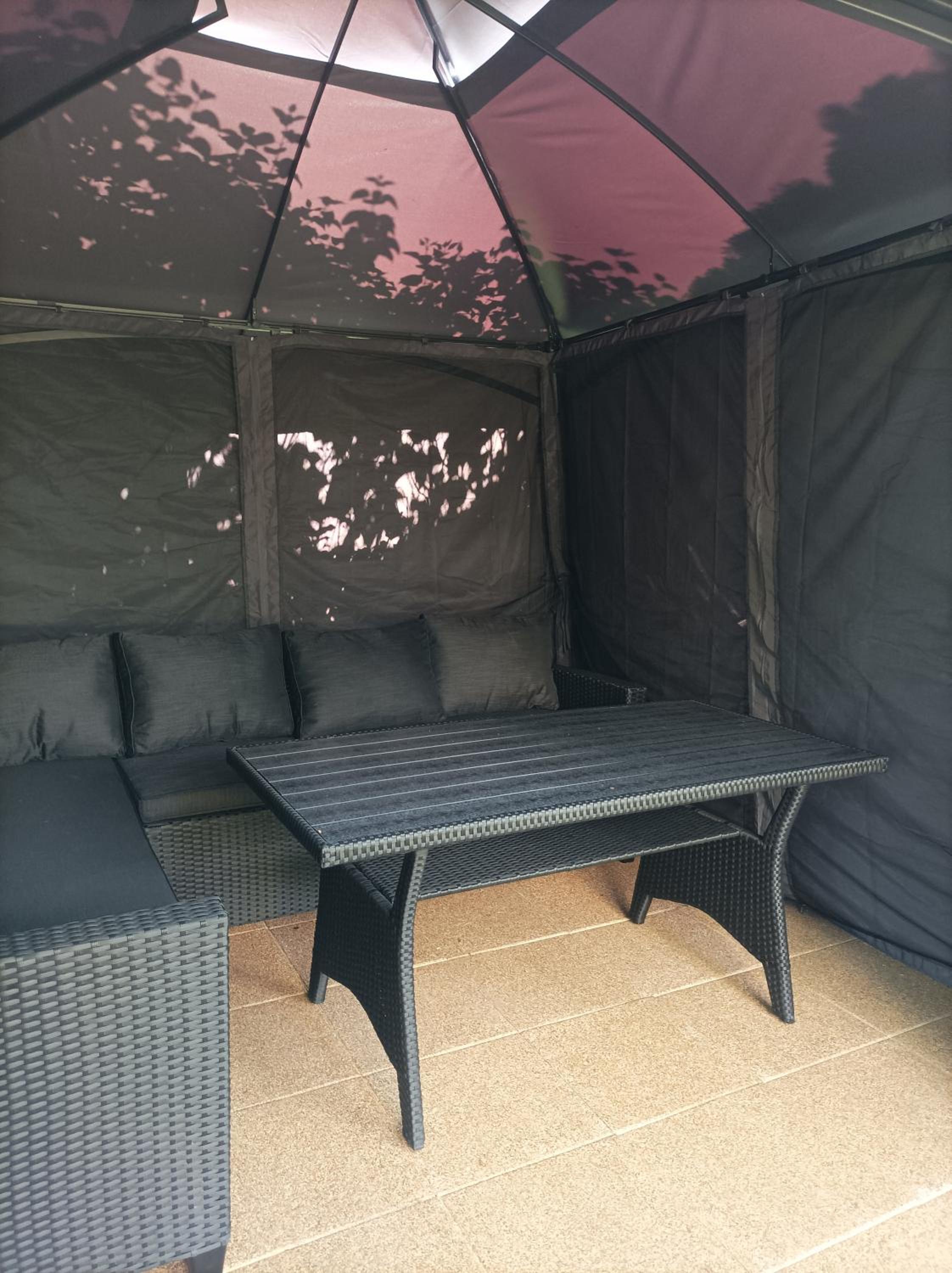 Anita Apartman
