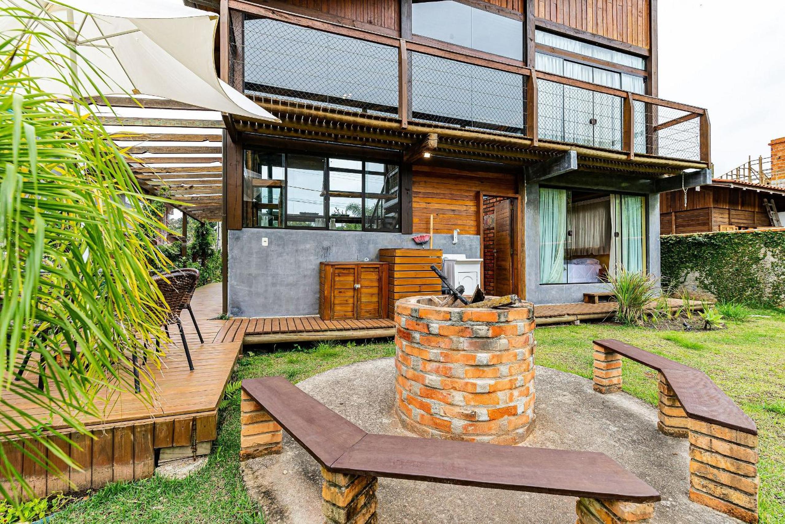 3BR Duplex w/ BBQ & Garage Near Beach EMB686