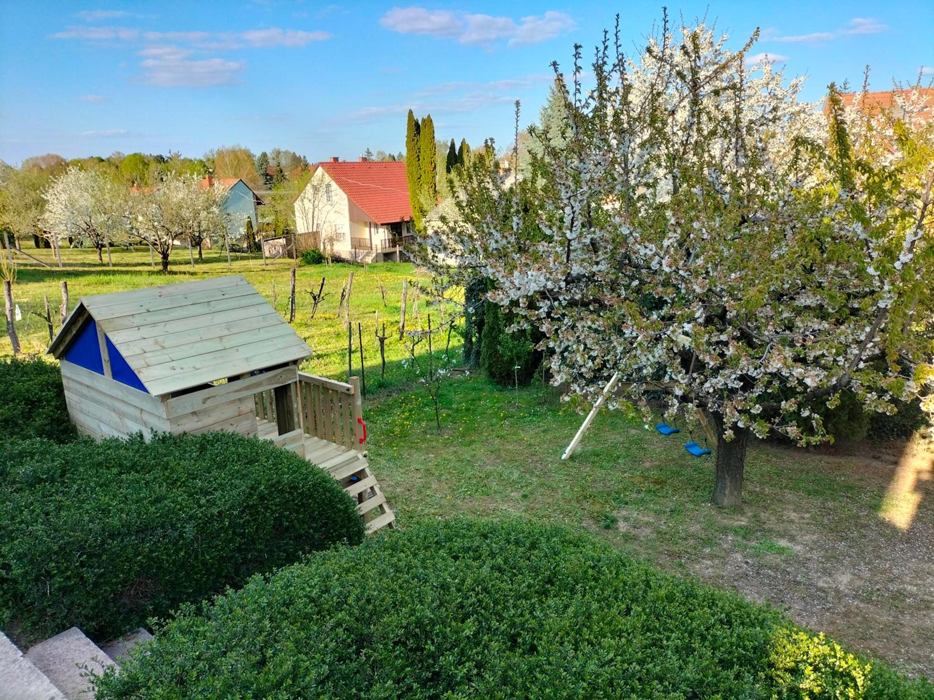Anita Apartman