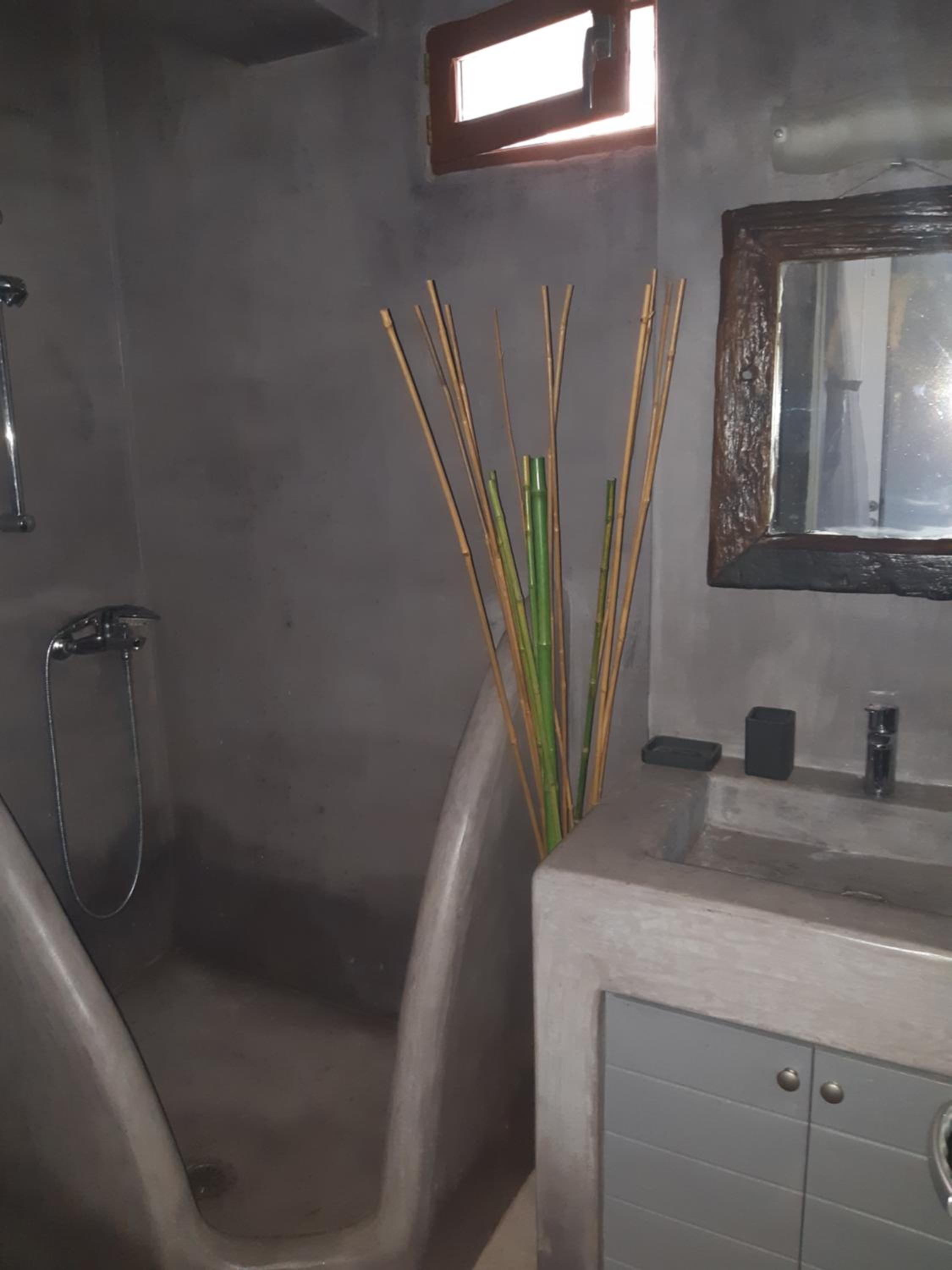 Villa Sofi in Saint George Antiparos (pool&sea)