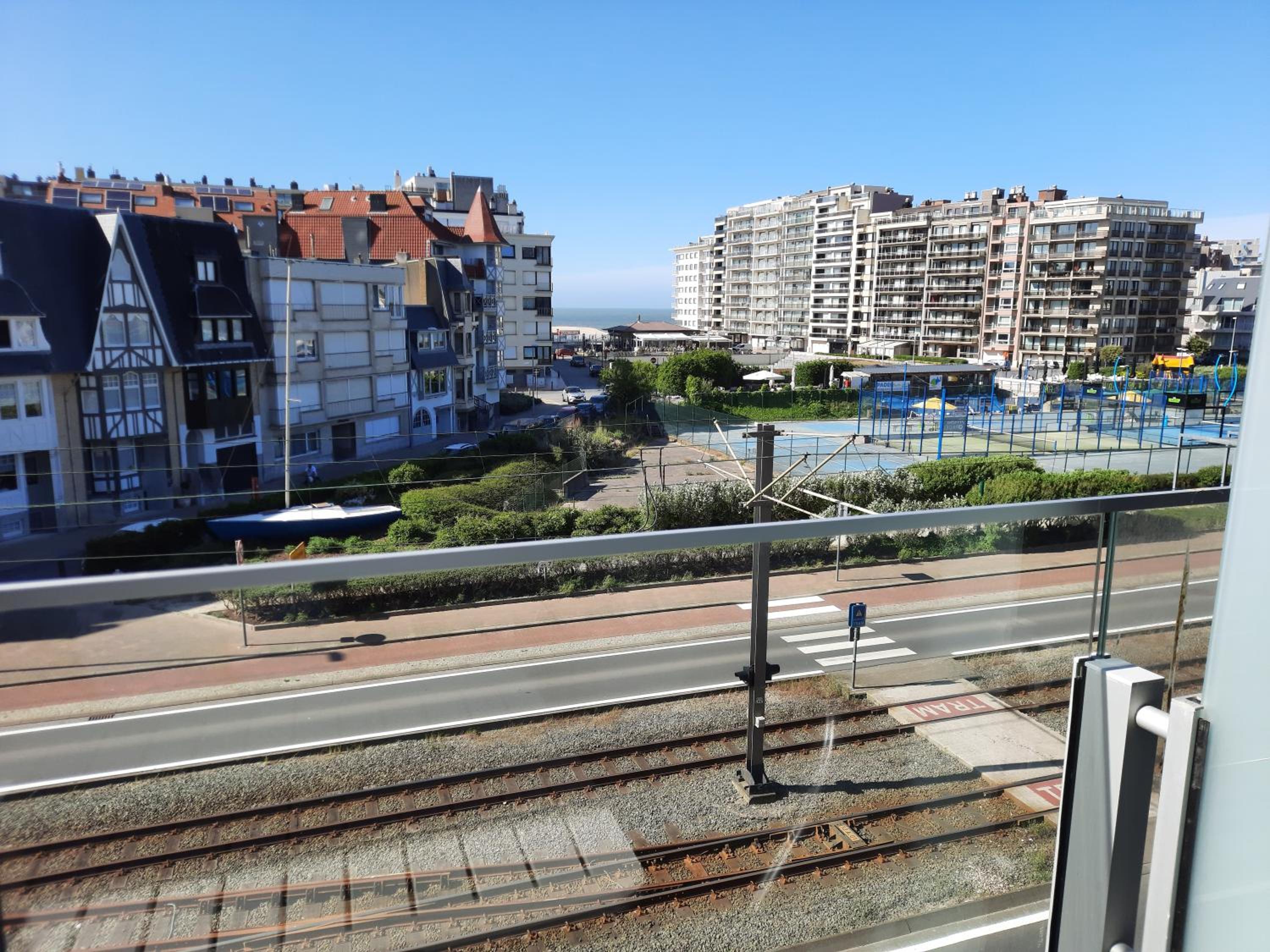 Beachstudio Westende with sea view view 2