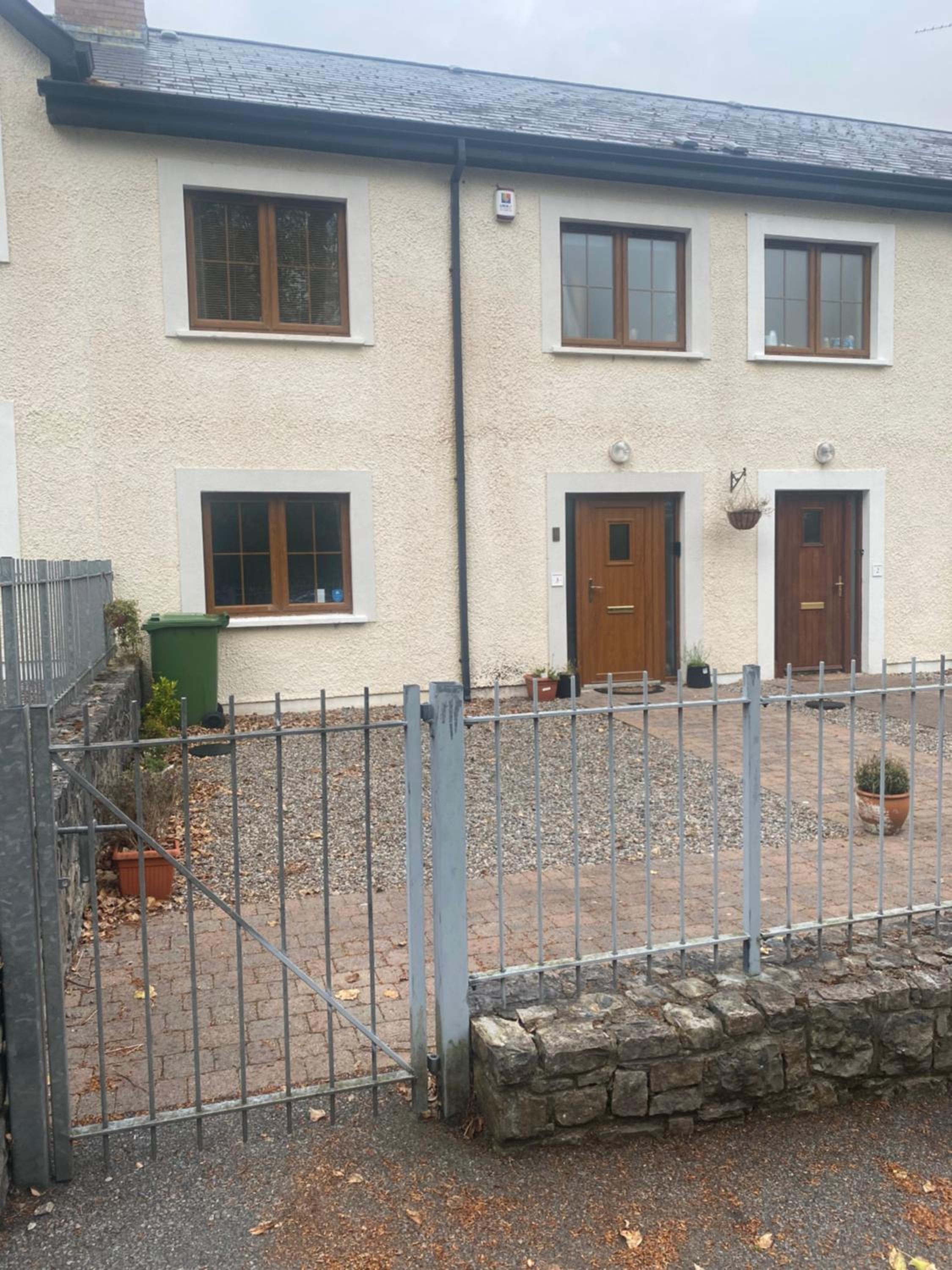 3 The Courtyard Castle Dargan view 2