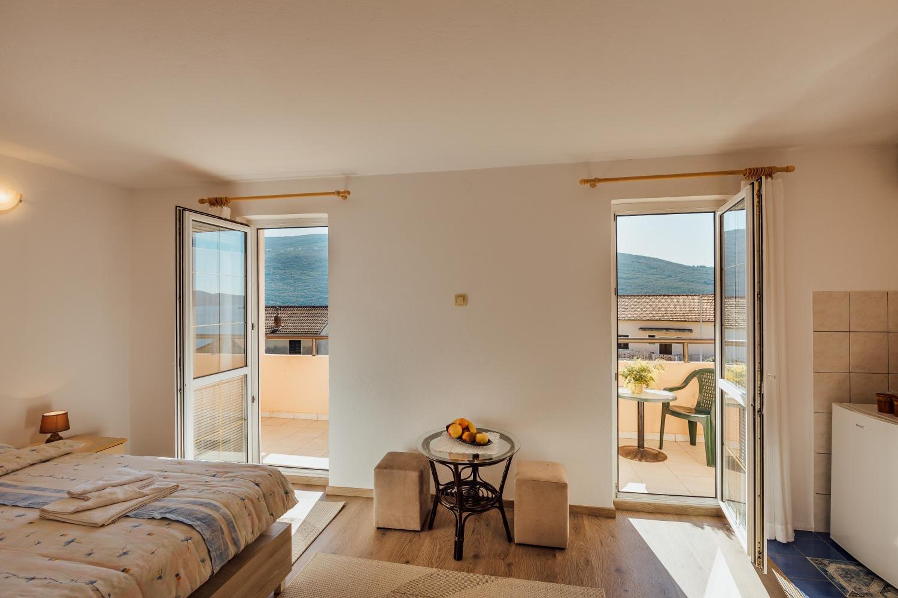 Apartmani Mara