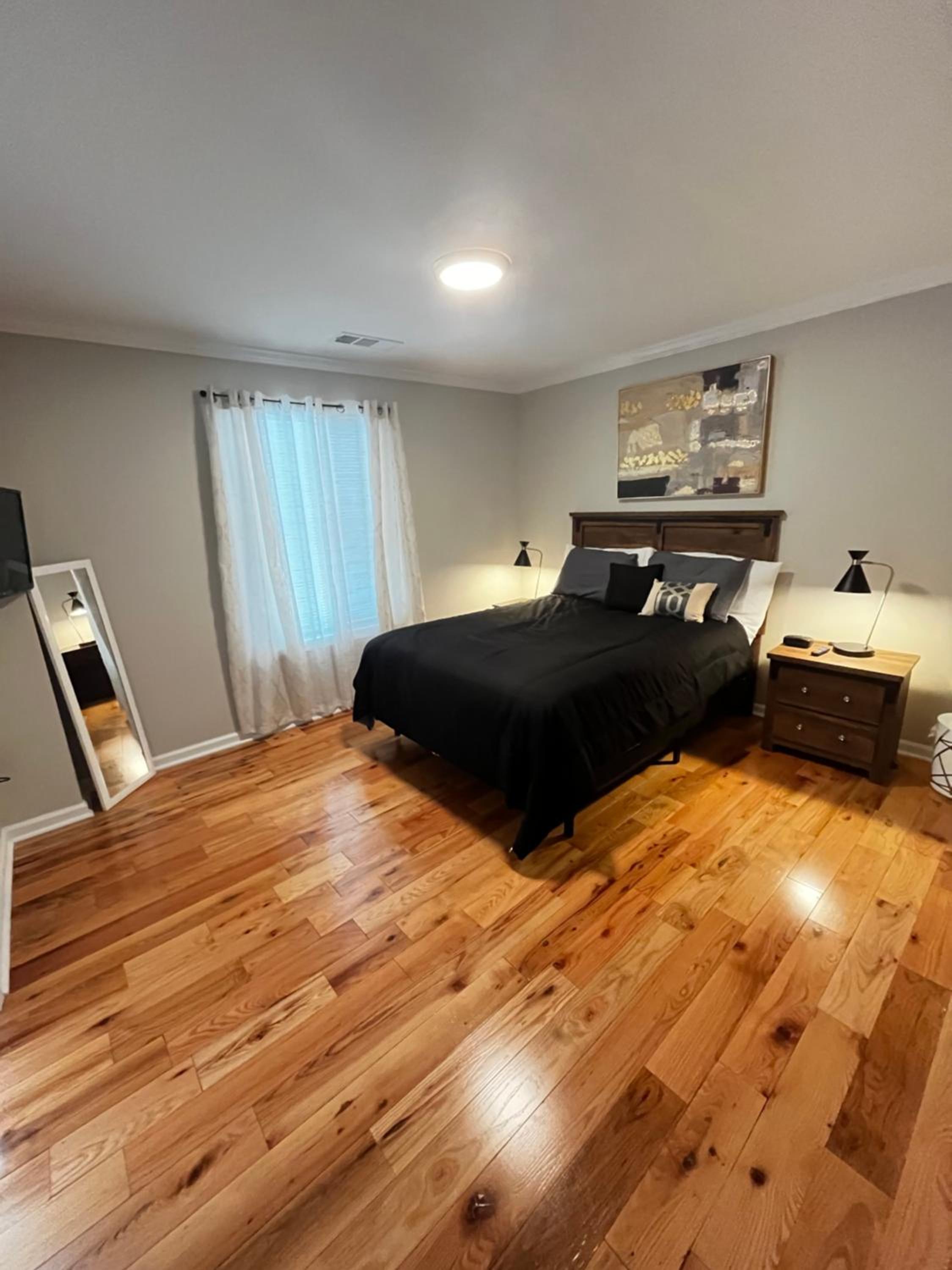 Atlanta Unit 2 Room 1 - Quiet Private Bedroom Private Bathroom