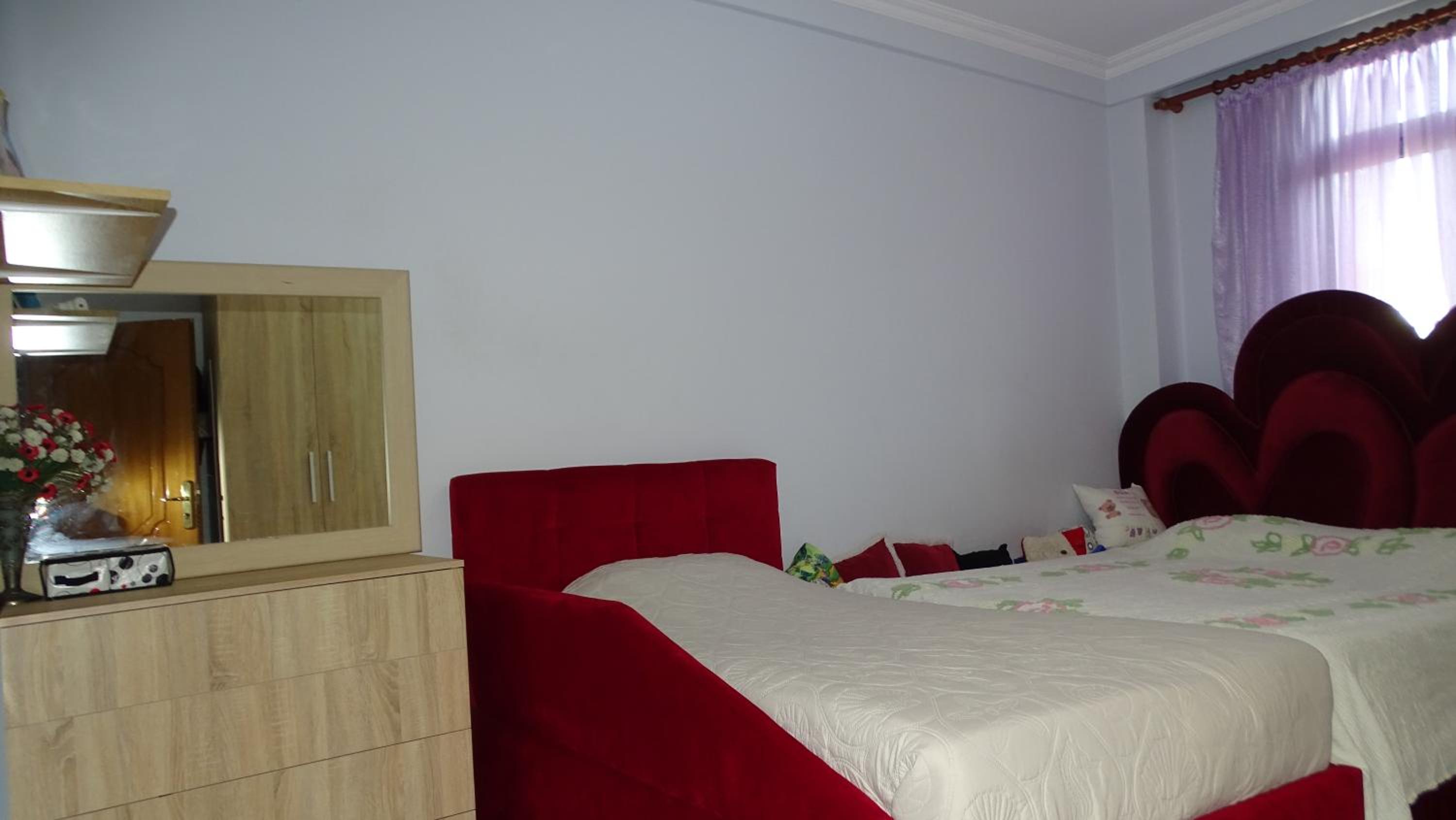 Central Apartments Shoshi