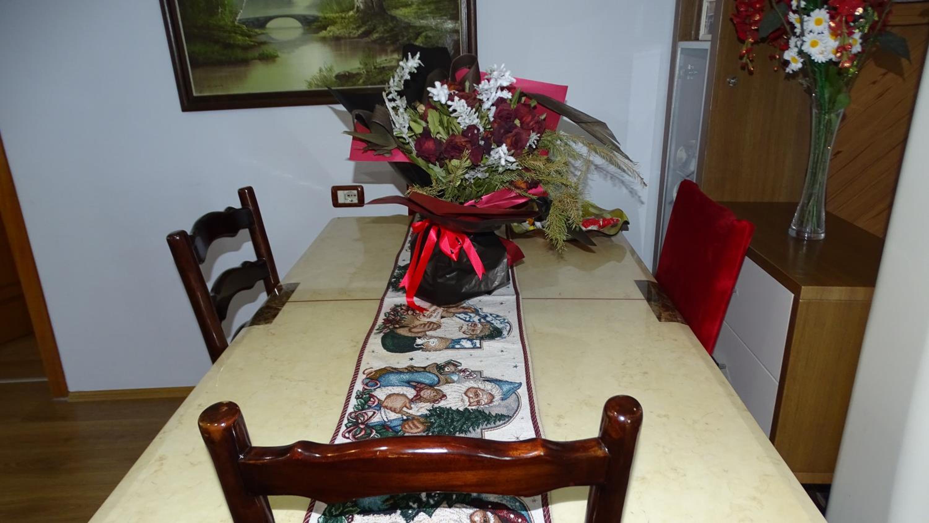Central Apartments Shoshi