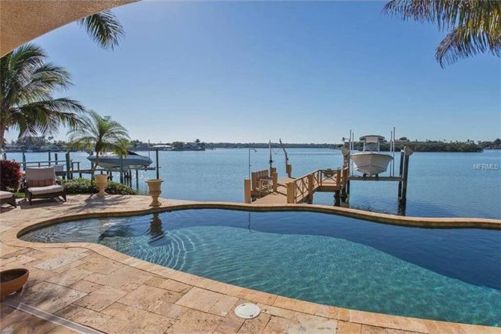 Large Mediterranean Oasis - Water Views & Pool view 2