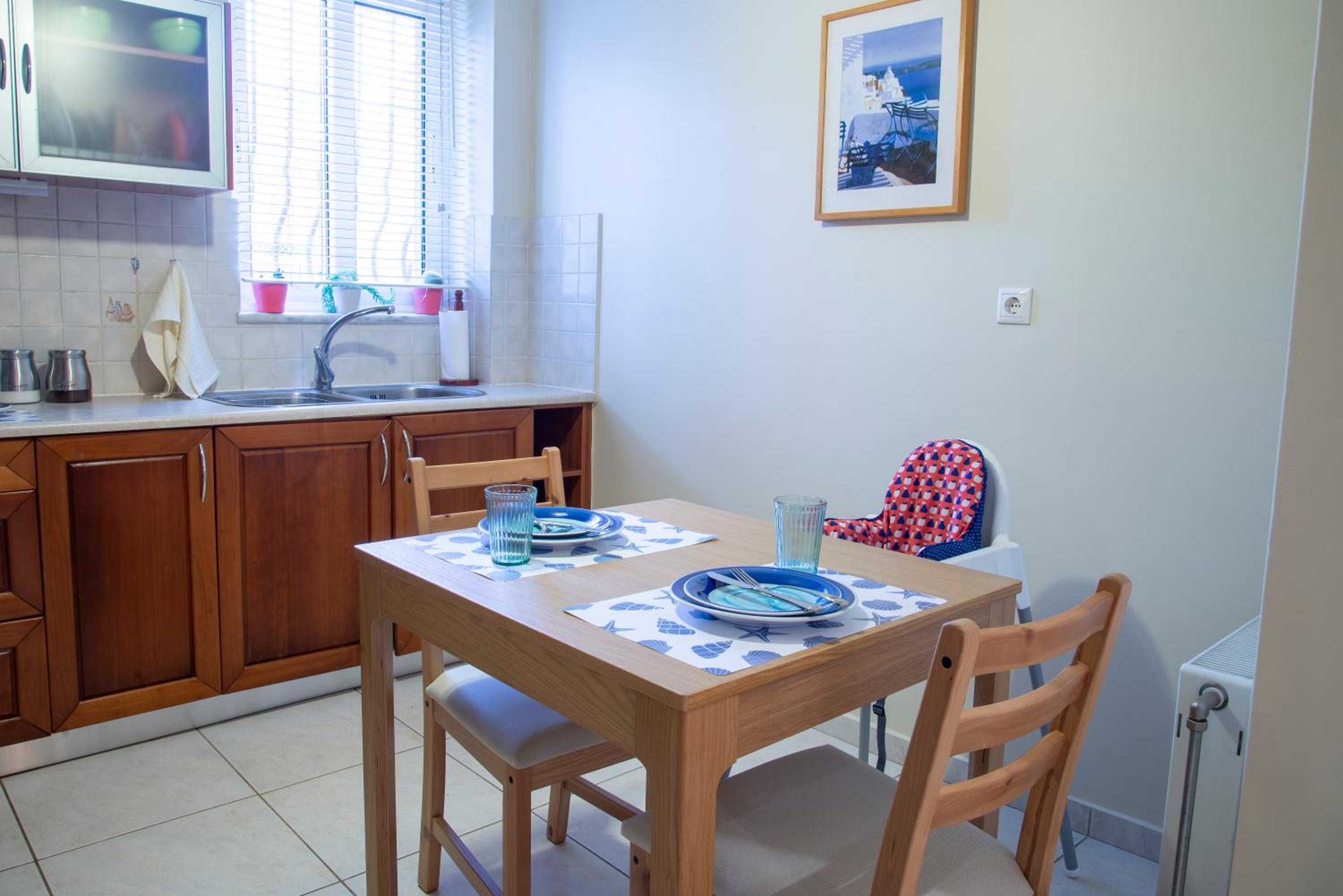 Cozy Beach Home Near Pristine Sea w/ Free Netflix, photo 7