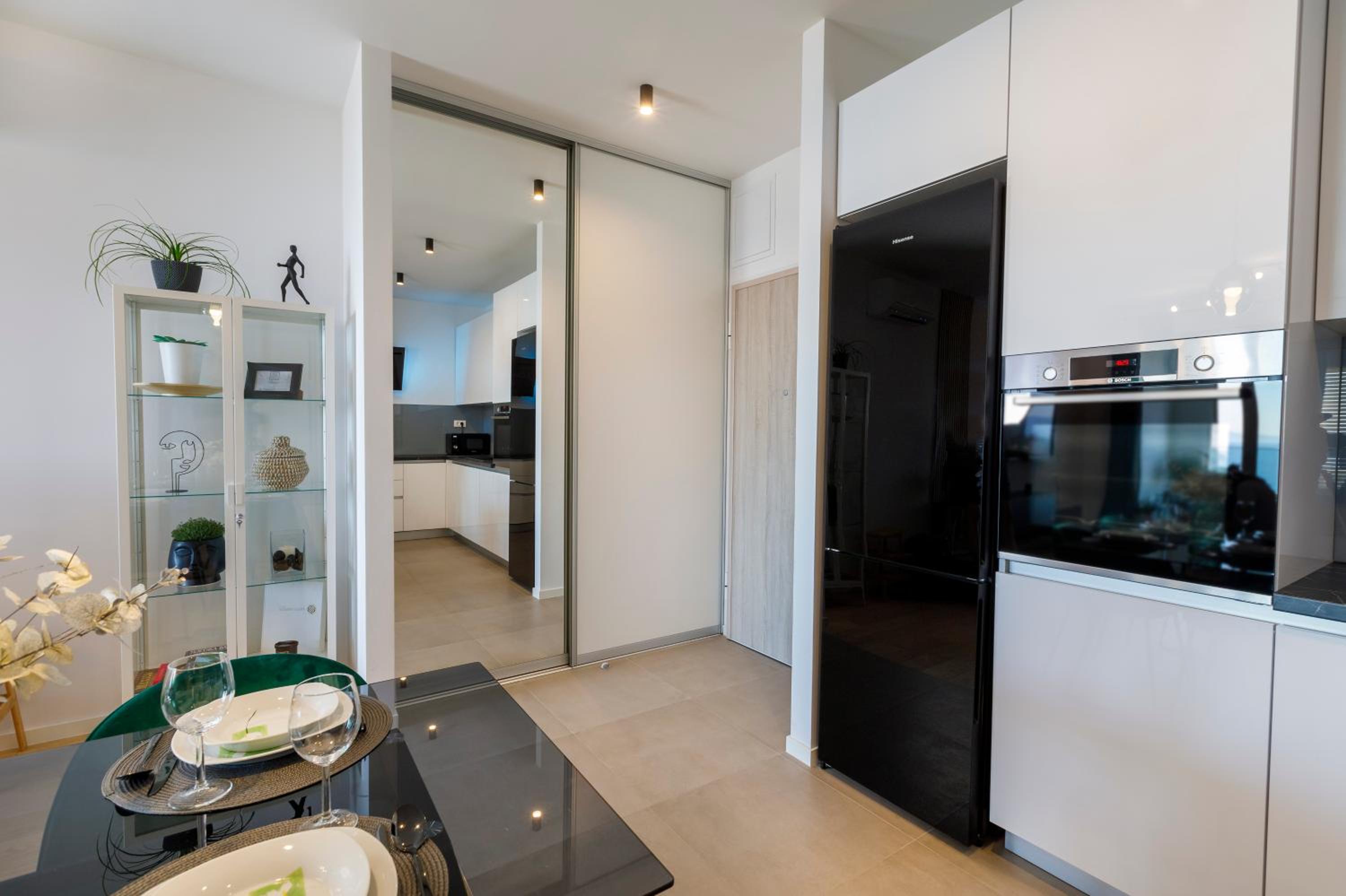 OSIRIS Luxury Apartment view 3