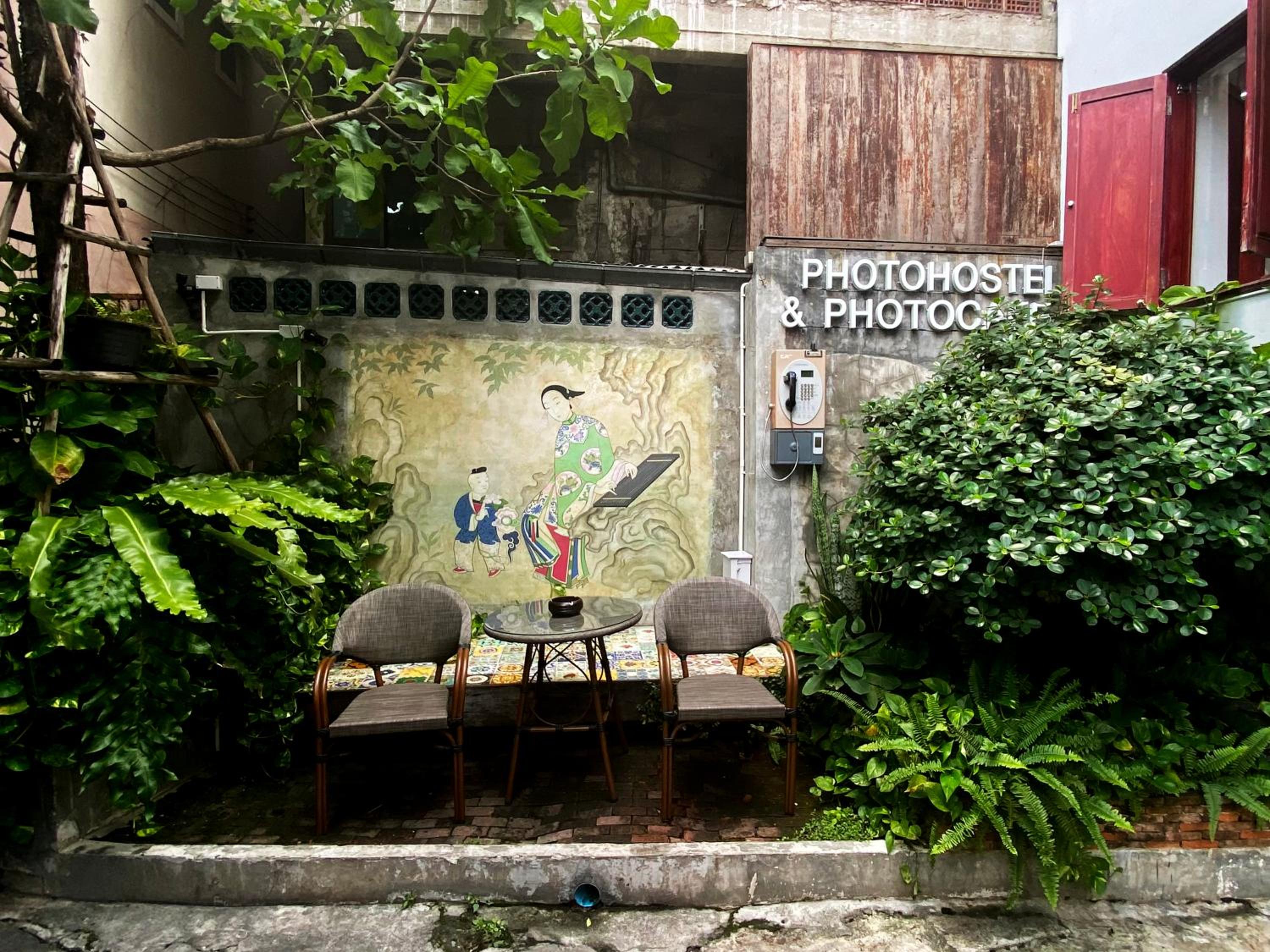 Photohostel
