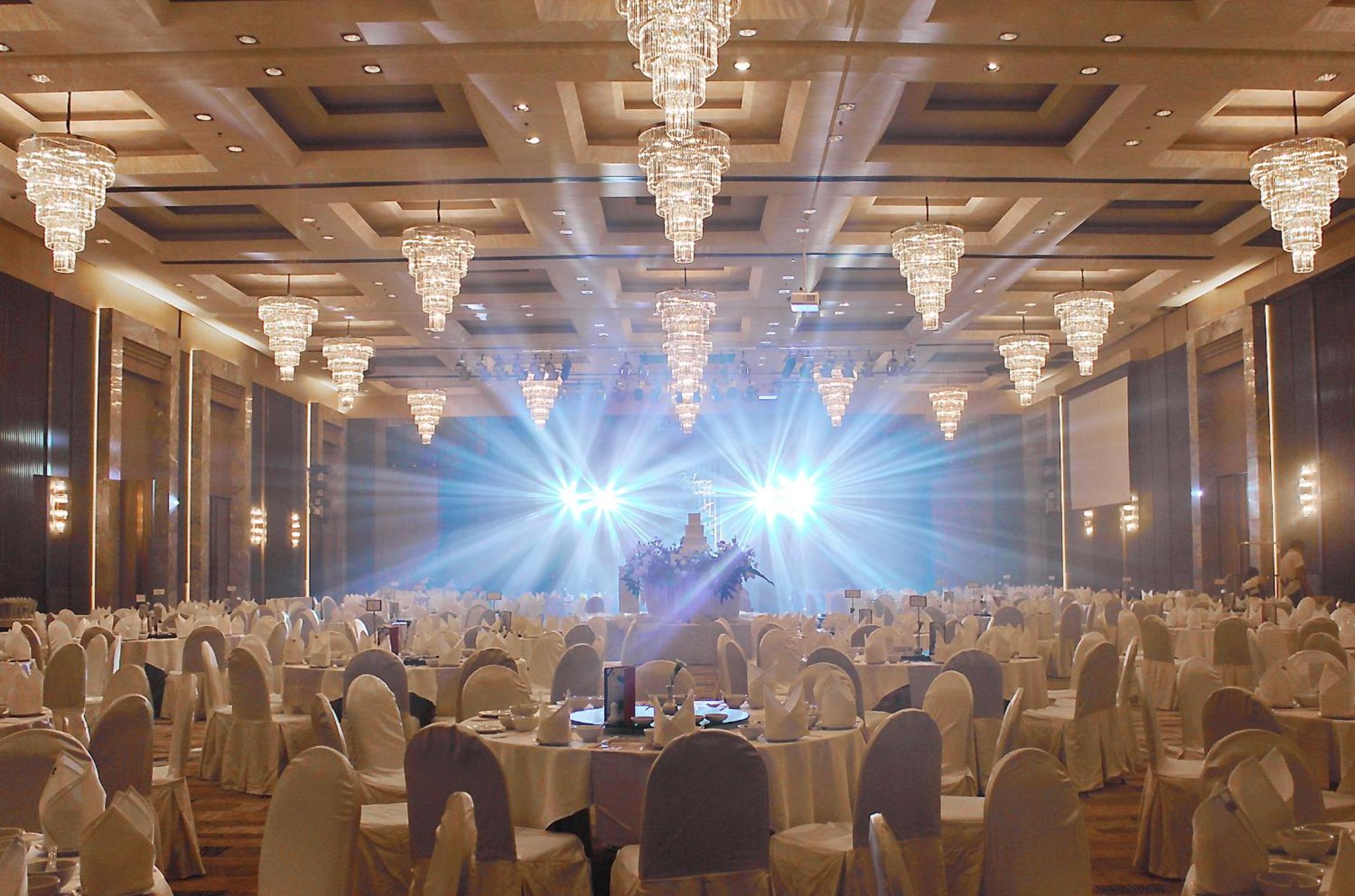 meeting & event spaces