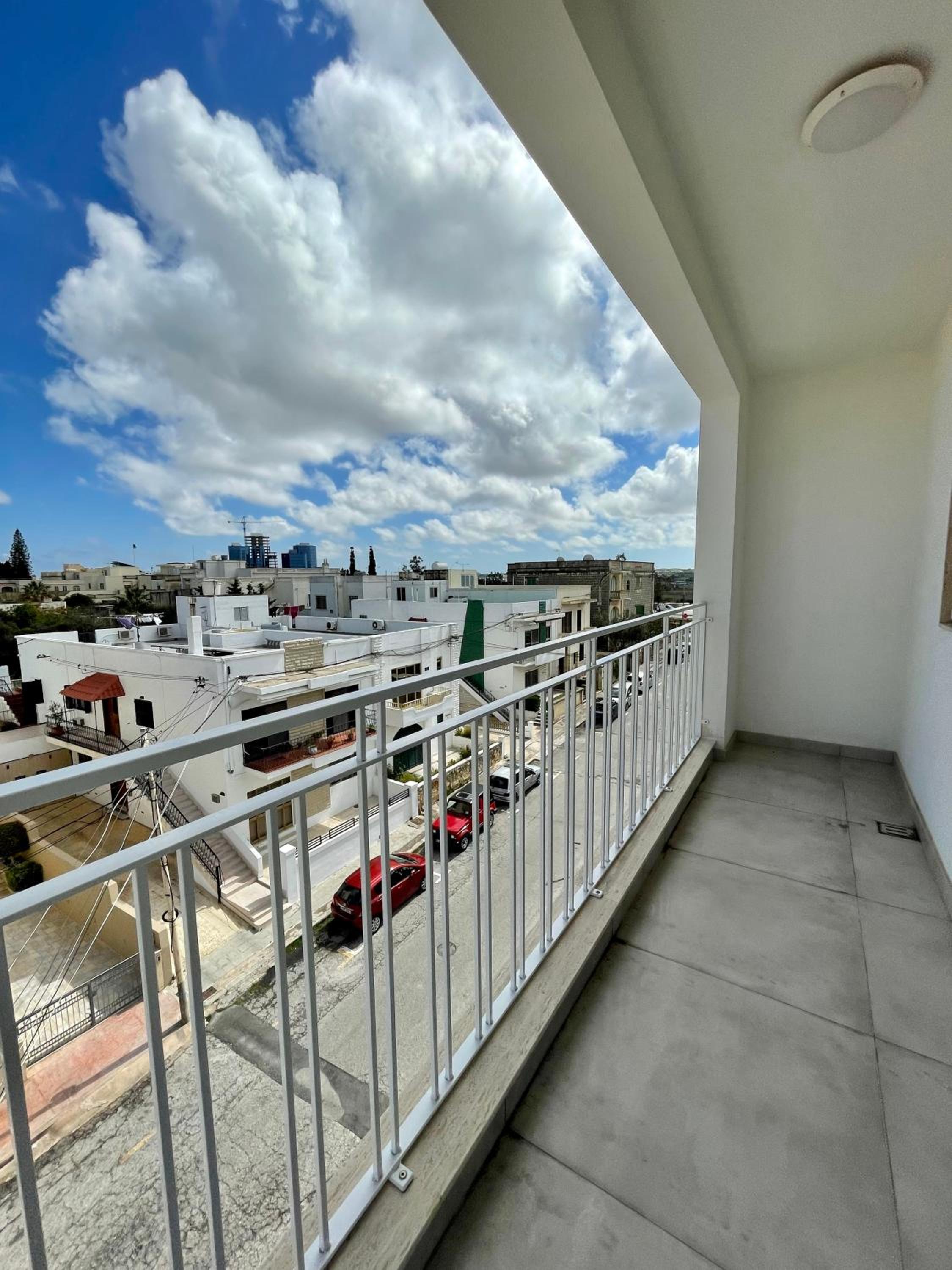Balzan Luxury Living view 4