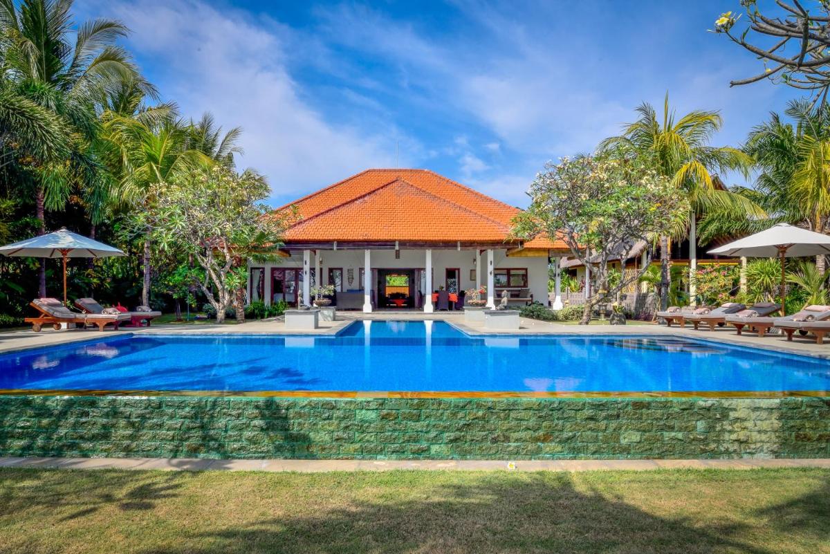 Villa Saffraan -Paradise at the Bali sea!- view 4