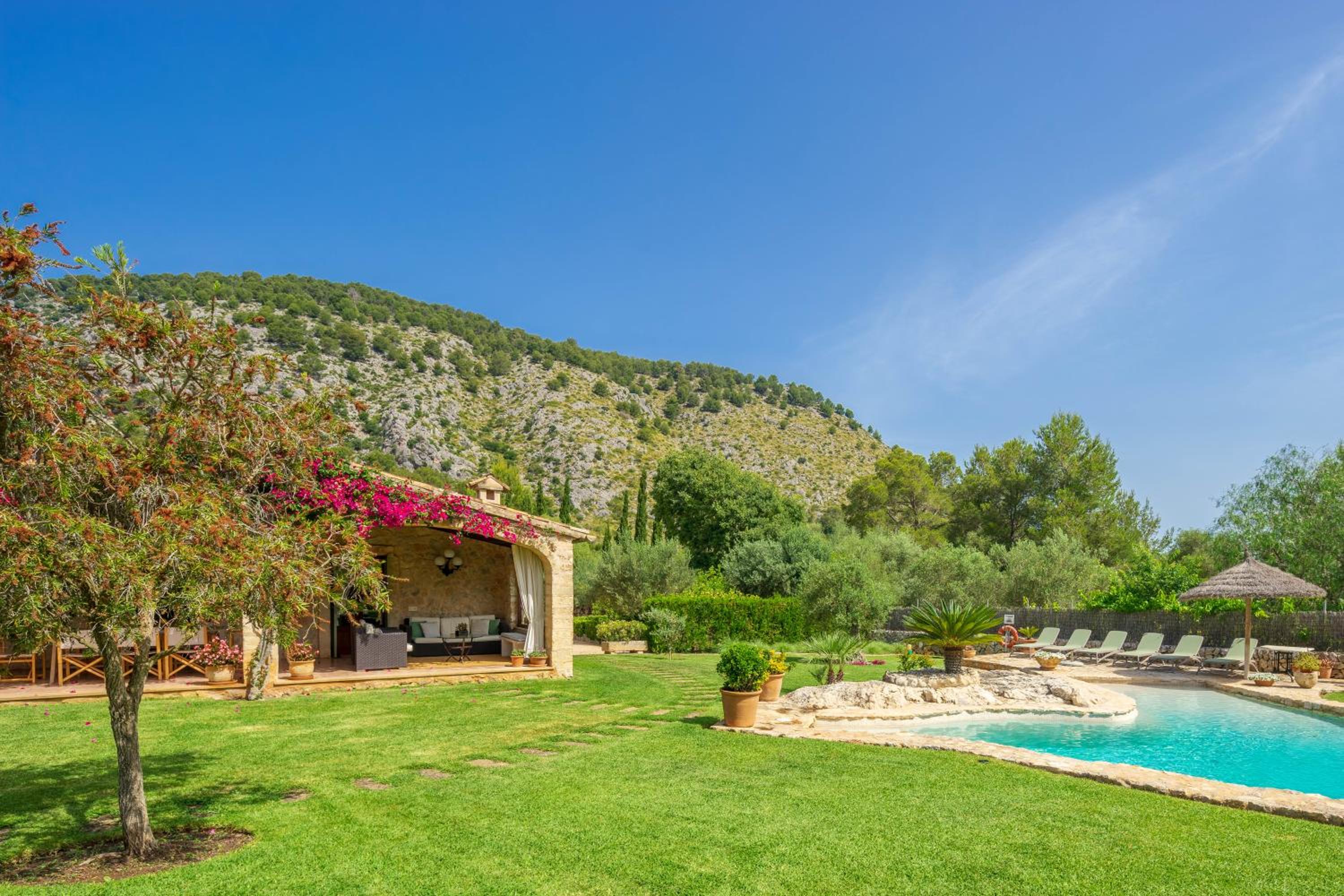 Villa Can Brullet by SunVillas Mallorca