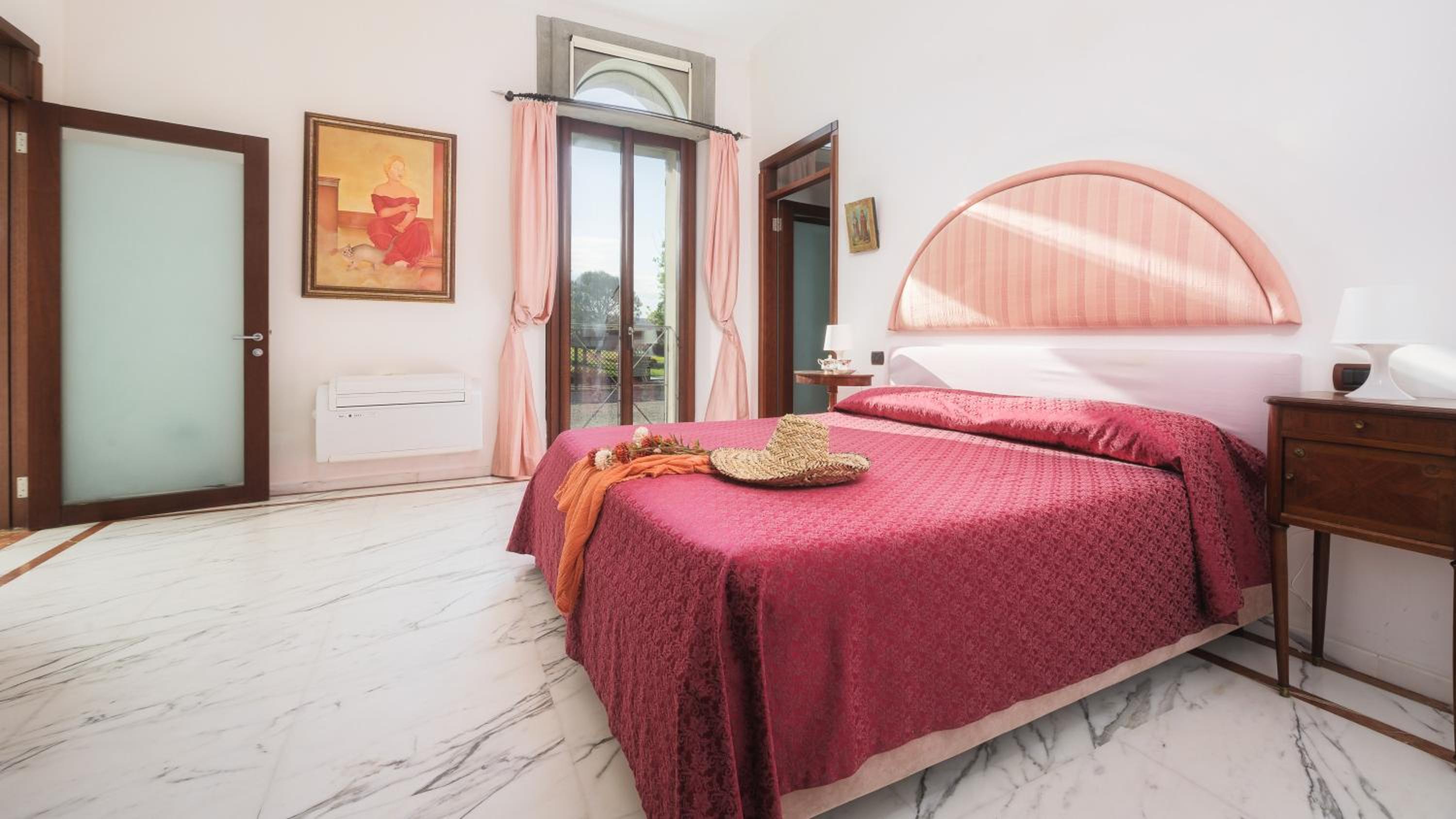 VILLA CROCI 12, Emma Villas view 2