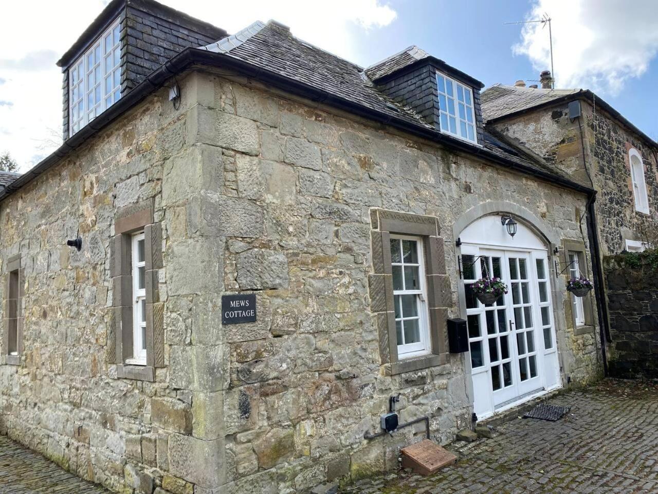 Cosy Cottage on Secluded Private Estate view 4