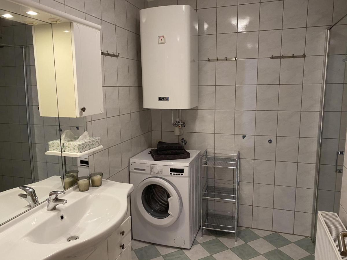 Carlotta Apartment