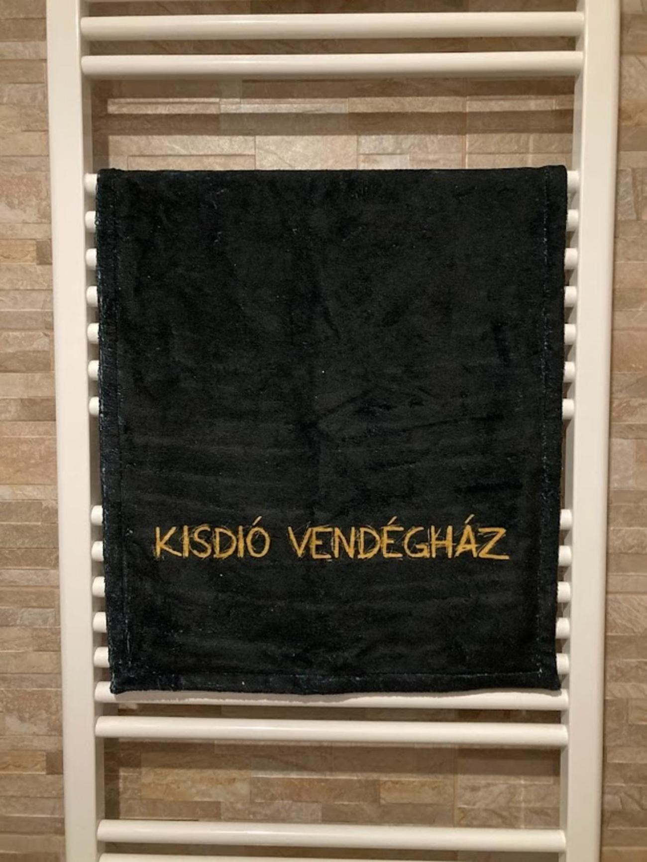 Kisdió Vendégház view 4