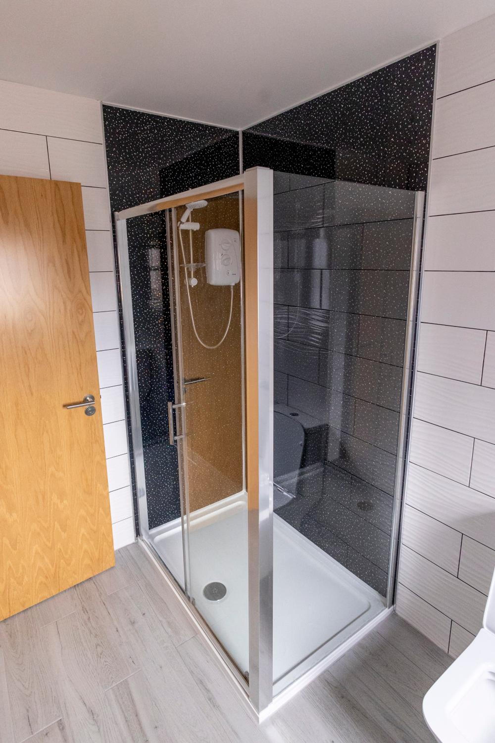 Westertonhill Lodges - Private Hot Tub Hire Available