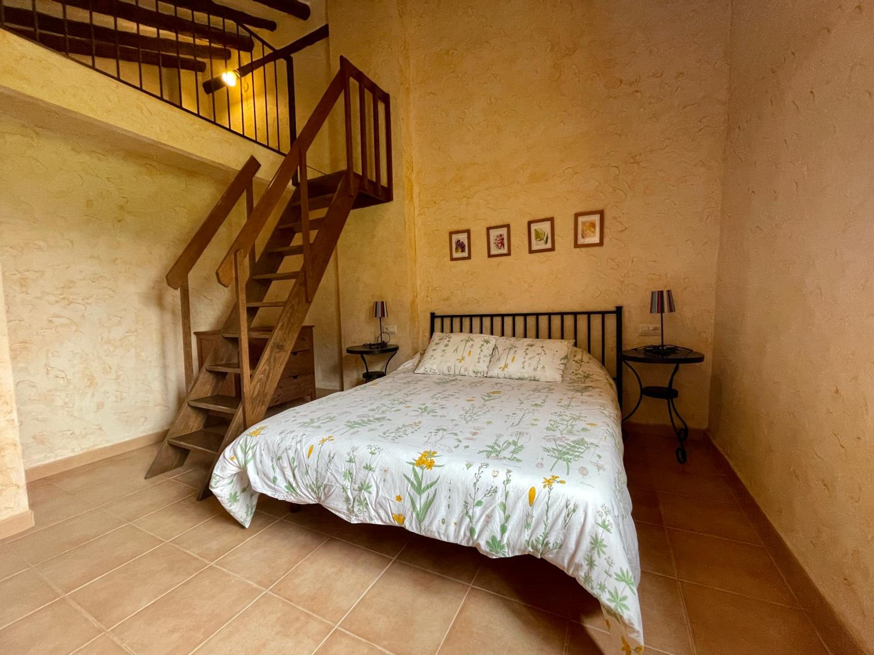 Casas Amarillas. Finca el Campillo